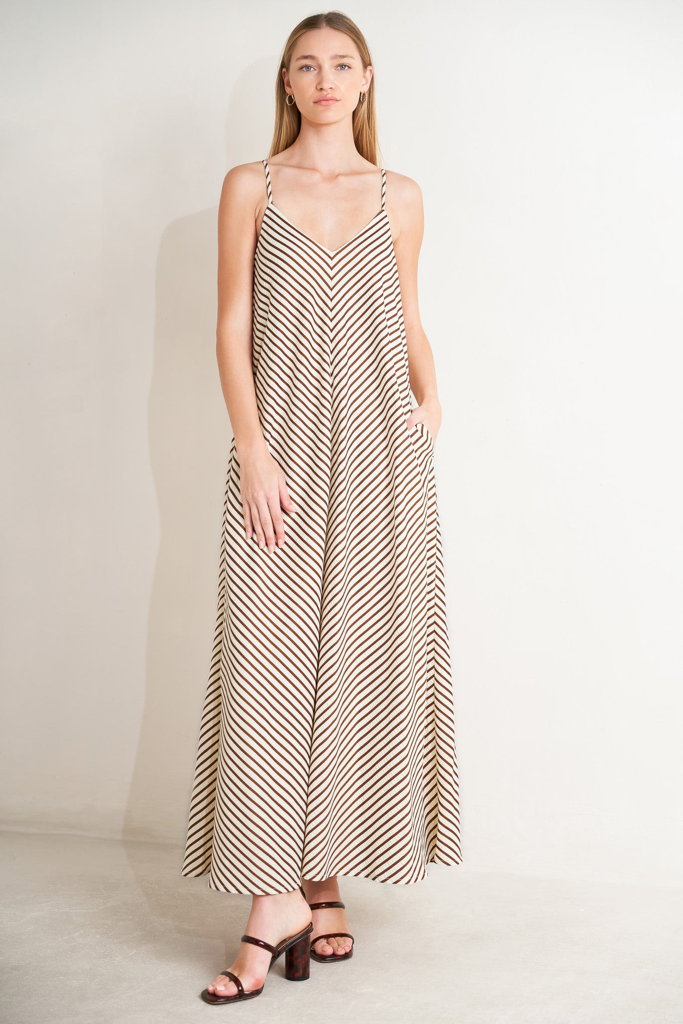 SEASIDE SILHOUETTE WOVEN MIDI DRESS