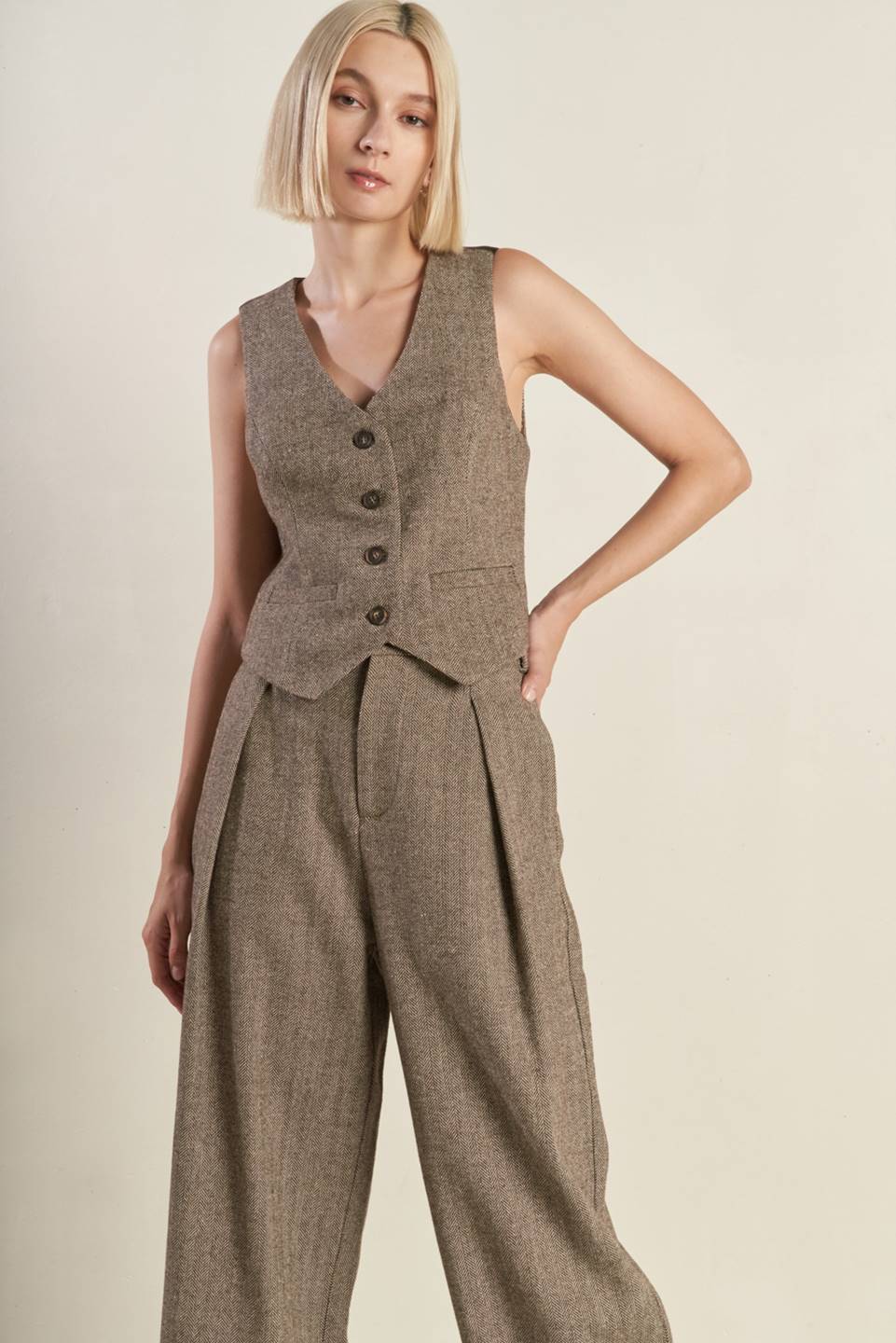 VIBRANT DAZE WOVEN VEST - MaraFormigone