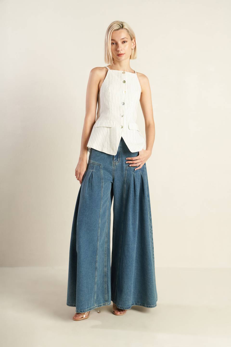 BLUSA DE SEERSUCKER TECIDA "LIDERANDO O CAMINHO"