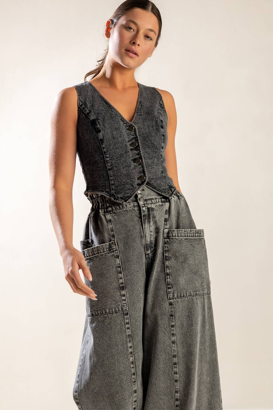 EXPLORING THE CITY DENIM VEST - MaraFormigone