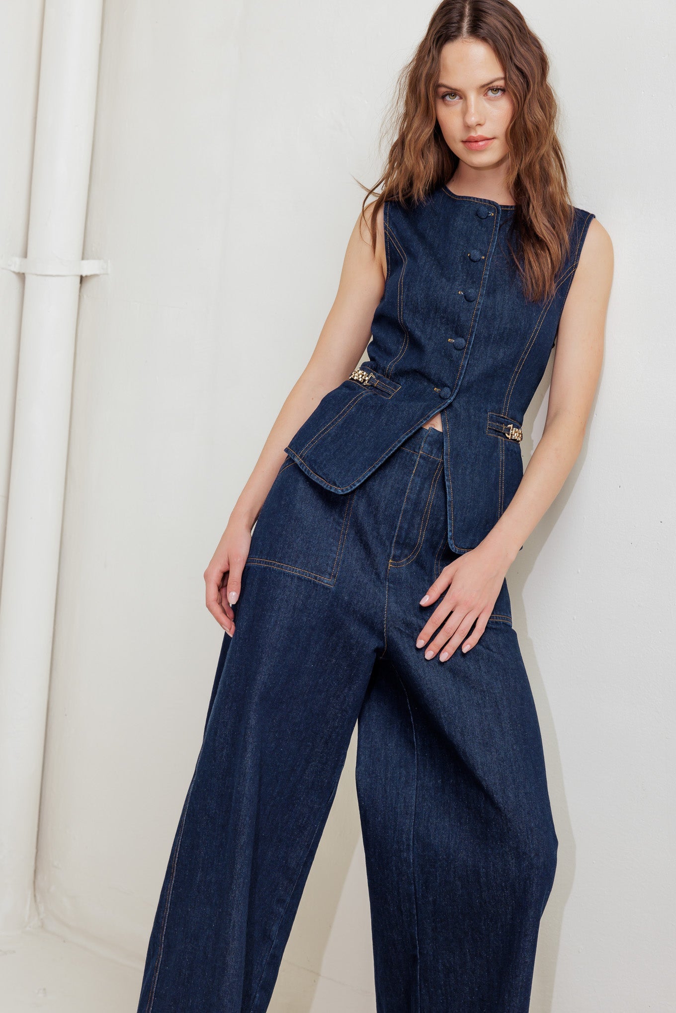 INDIGO ICON DENIM VEST - MaraFormigone