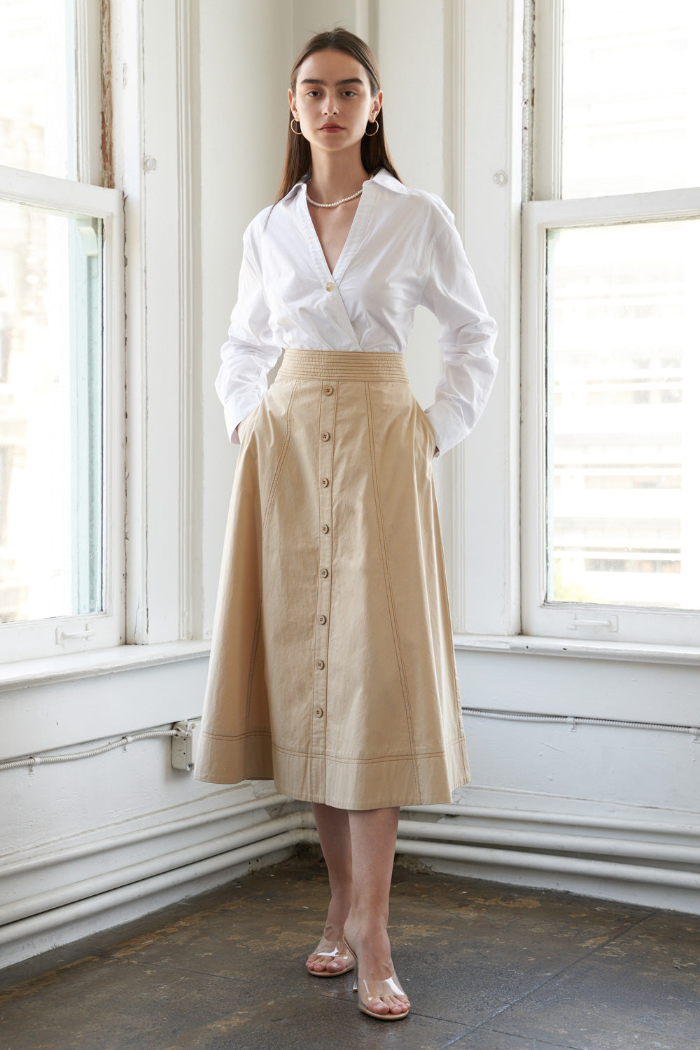 SAIA MIDI ELEGÂNCIA ENCANTADA