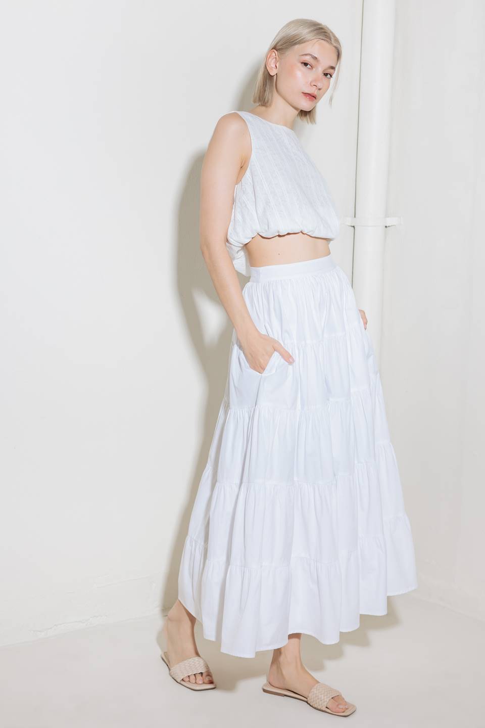 SIMPLY SPELLBOUND WHITE WOVEN FULL MIDI SKIRT - MaraFormigone