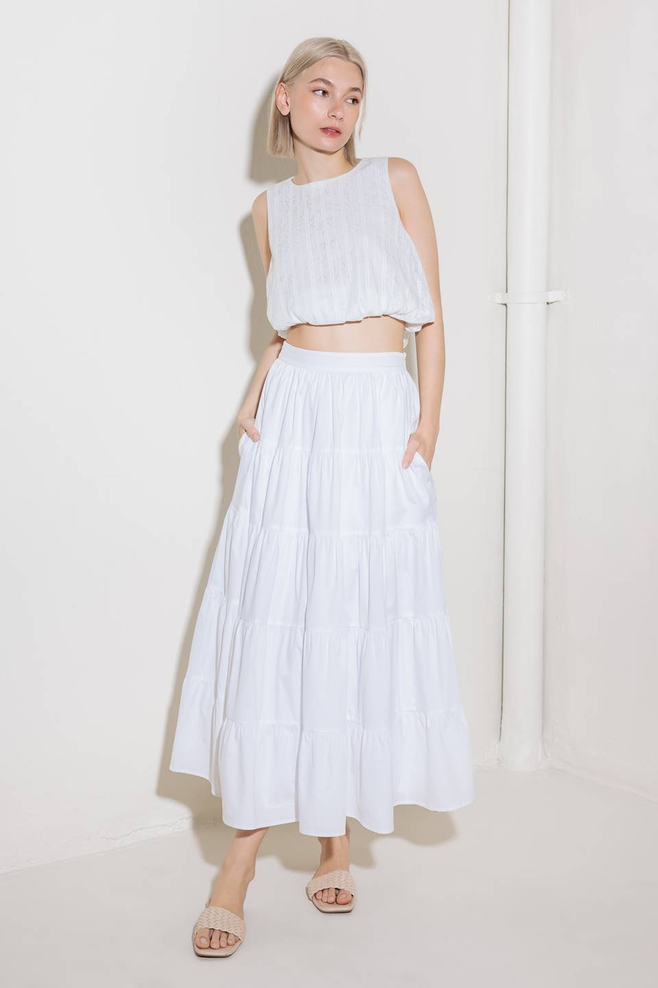 SIMPLY SPELLBOUND WHITE WOVEN FULL MIDI SKIRT - MaraFormigone