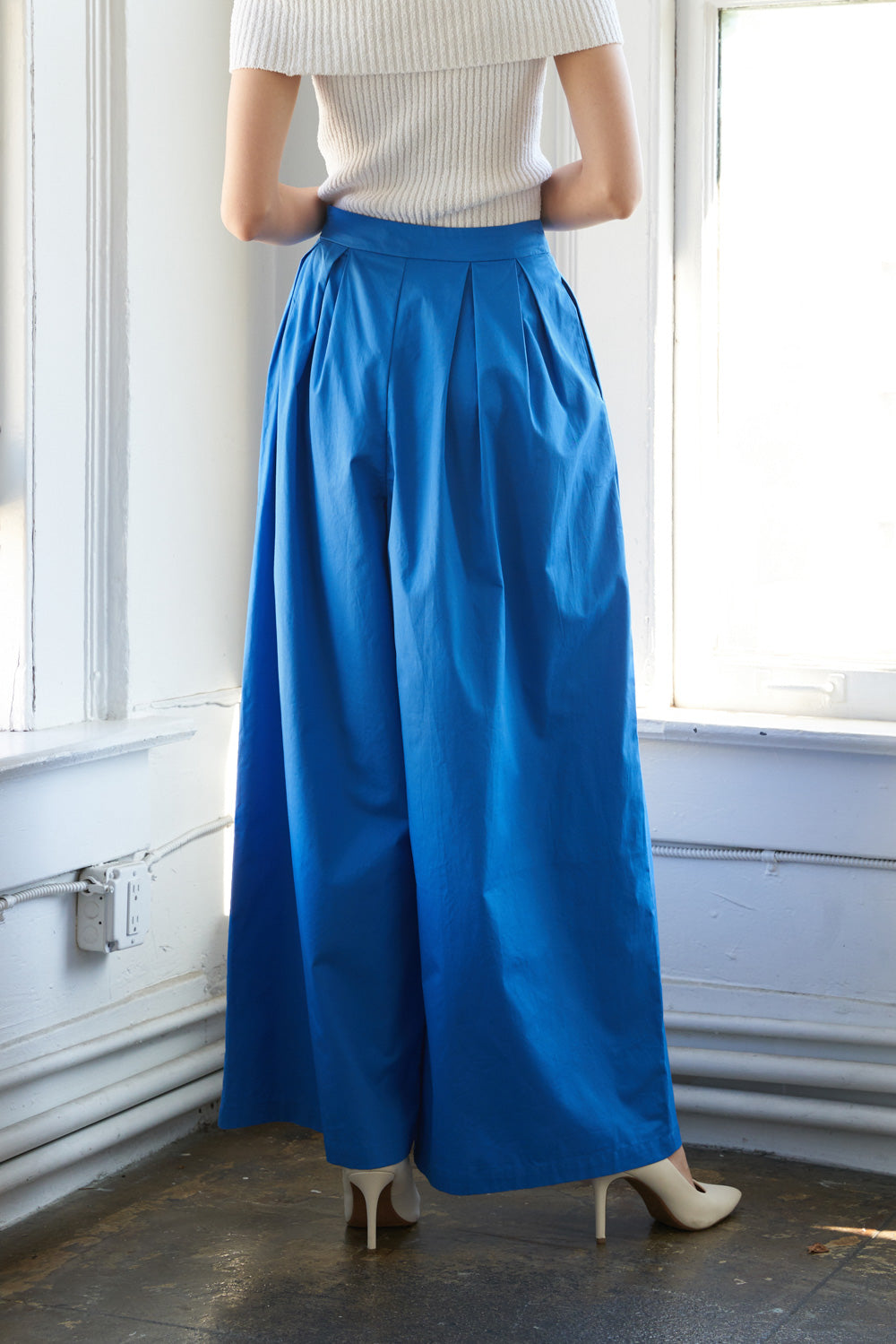 ¡PANTALONES TEJIDOS EN EL MOMENTO PERFECTO!