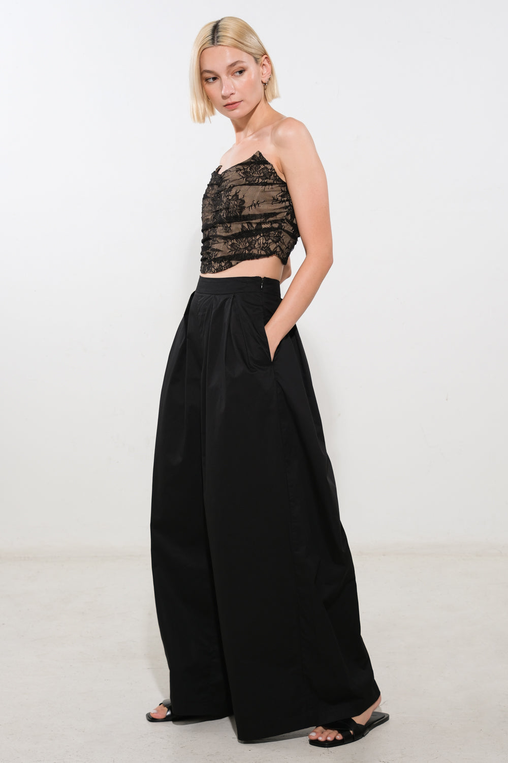 ¡PANTALONES TEJIDOS EN EL MOMENTO PERFECTO!