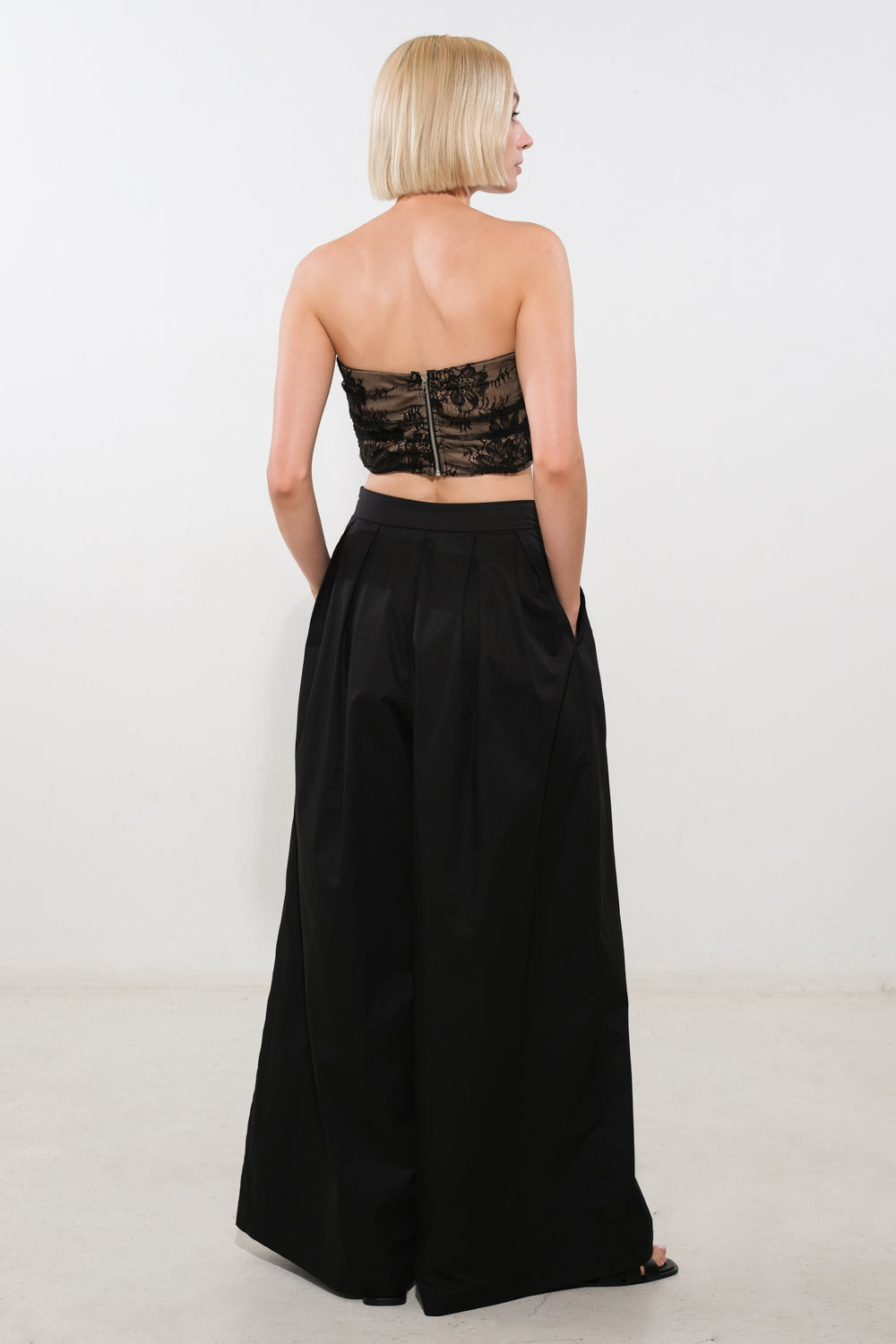 ¡PANTALONES TEJIDOS EN EL MOMENTO PERFECTO!