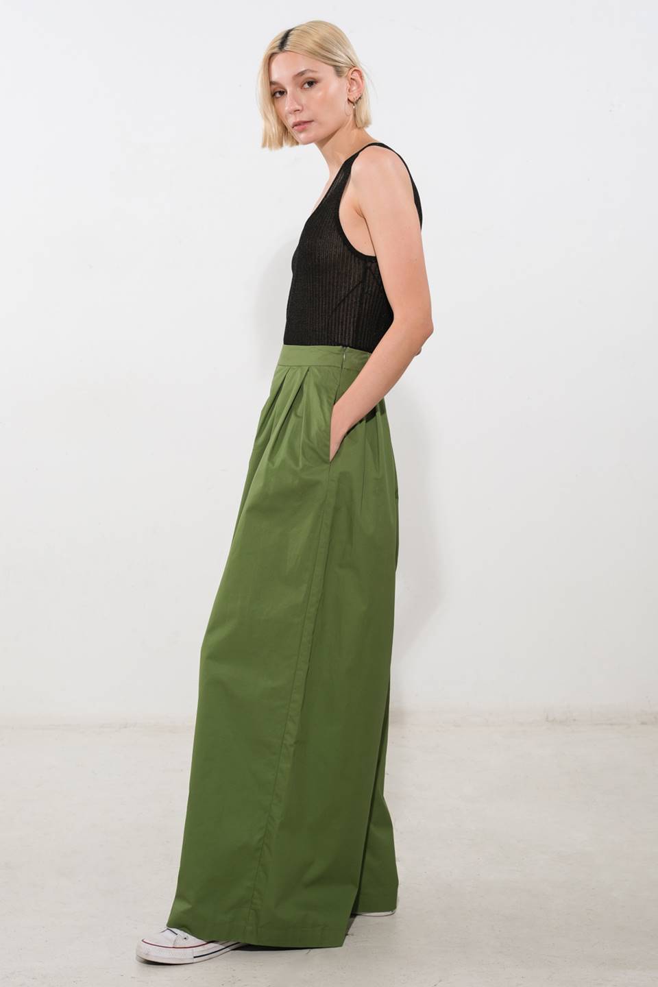 ¡PANTALONES TEJIDOS EN EL MOMENTO PERFECTO!