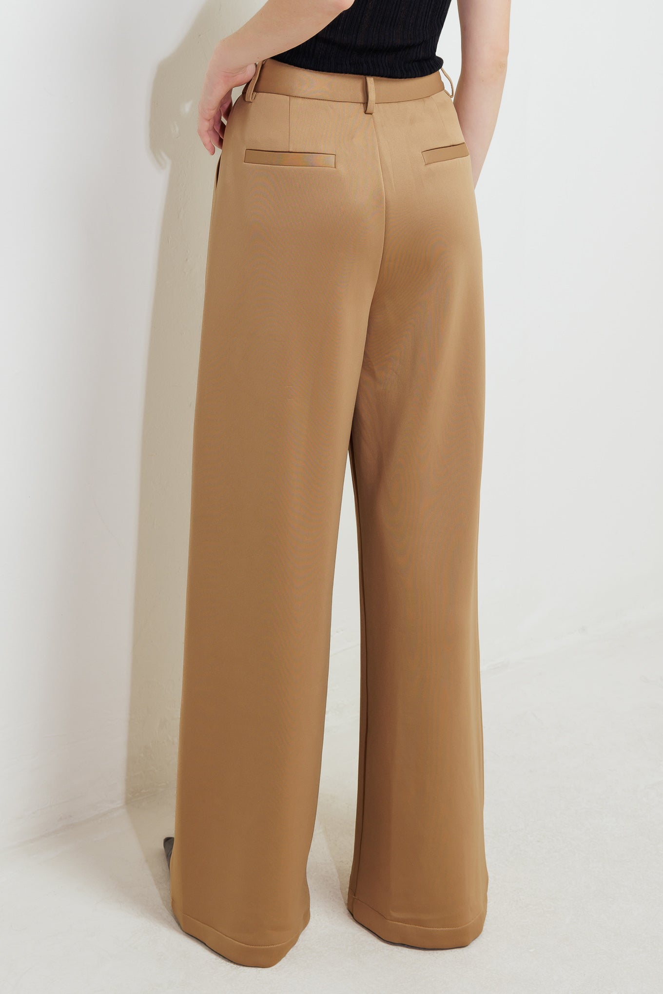 ROMANTIC PETAL WOVEN PANTS - MaraFormigone