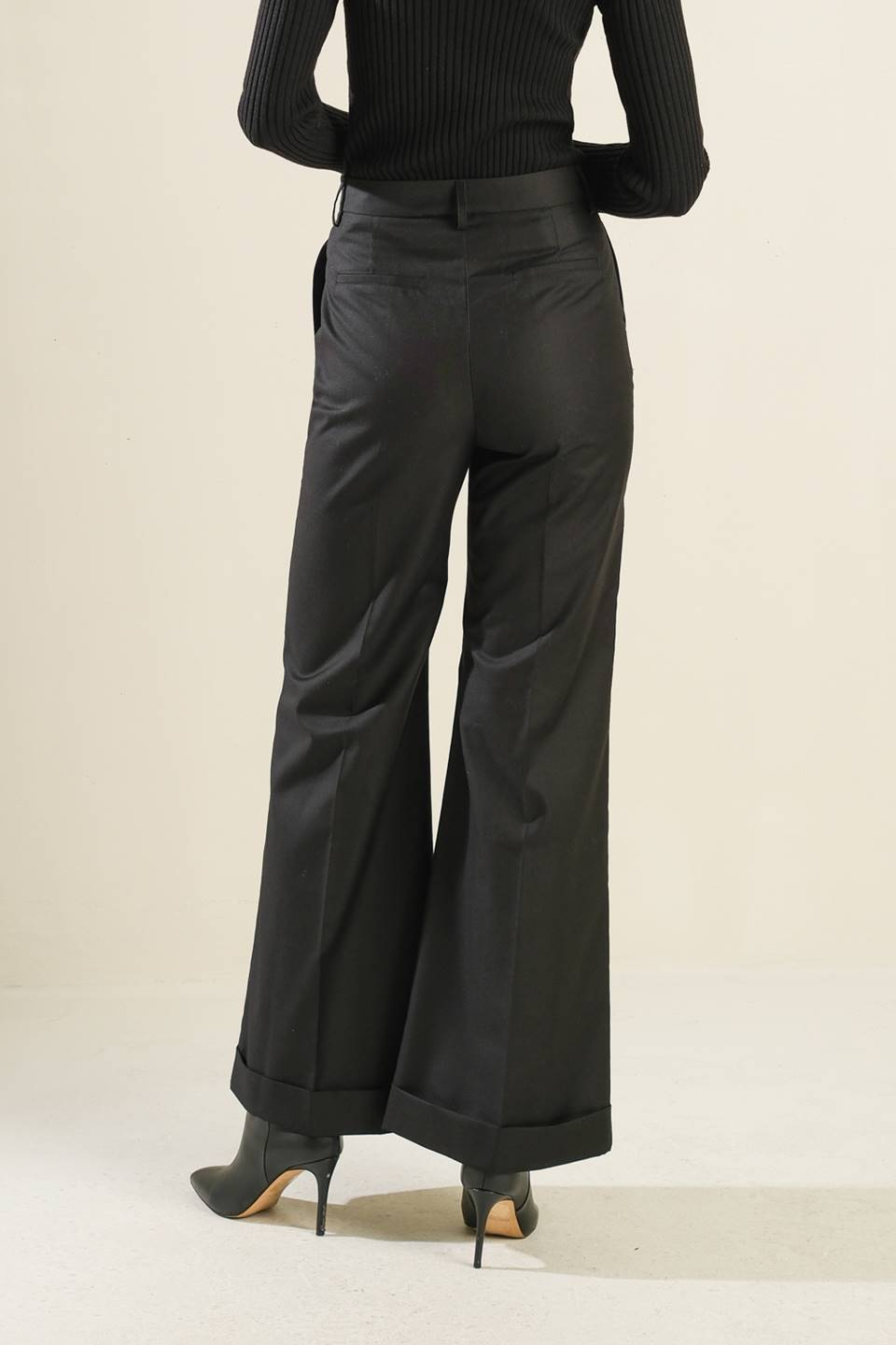 FALLING DEEPER WOVEN PANTS - MaraFormigone