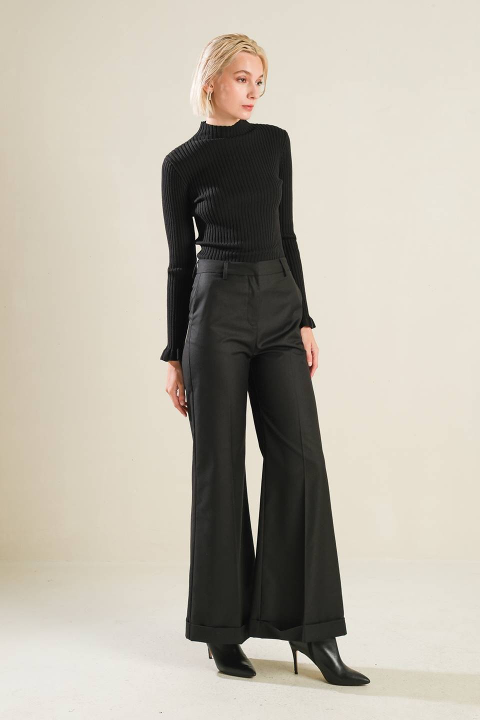 FALLING DEEPER WOVEN PANTS - MaraFormigone