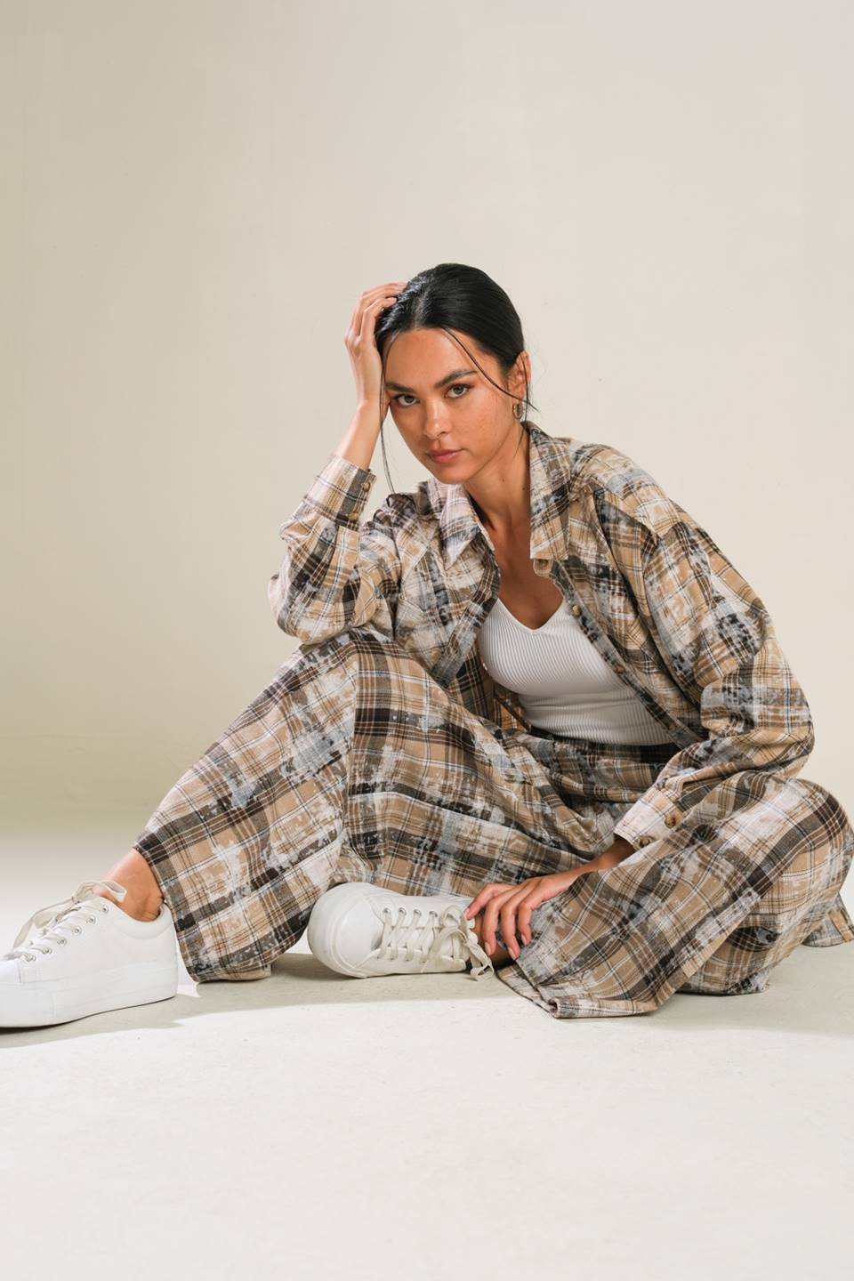 PANTALONES TEJIDOS DE ENCANTO ATEMPORAL