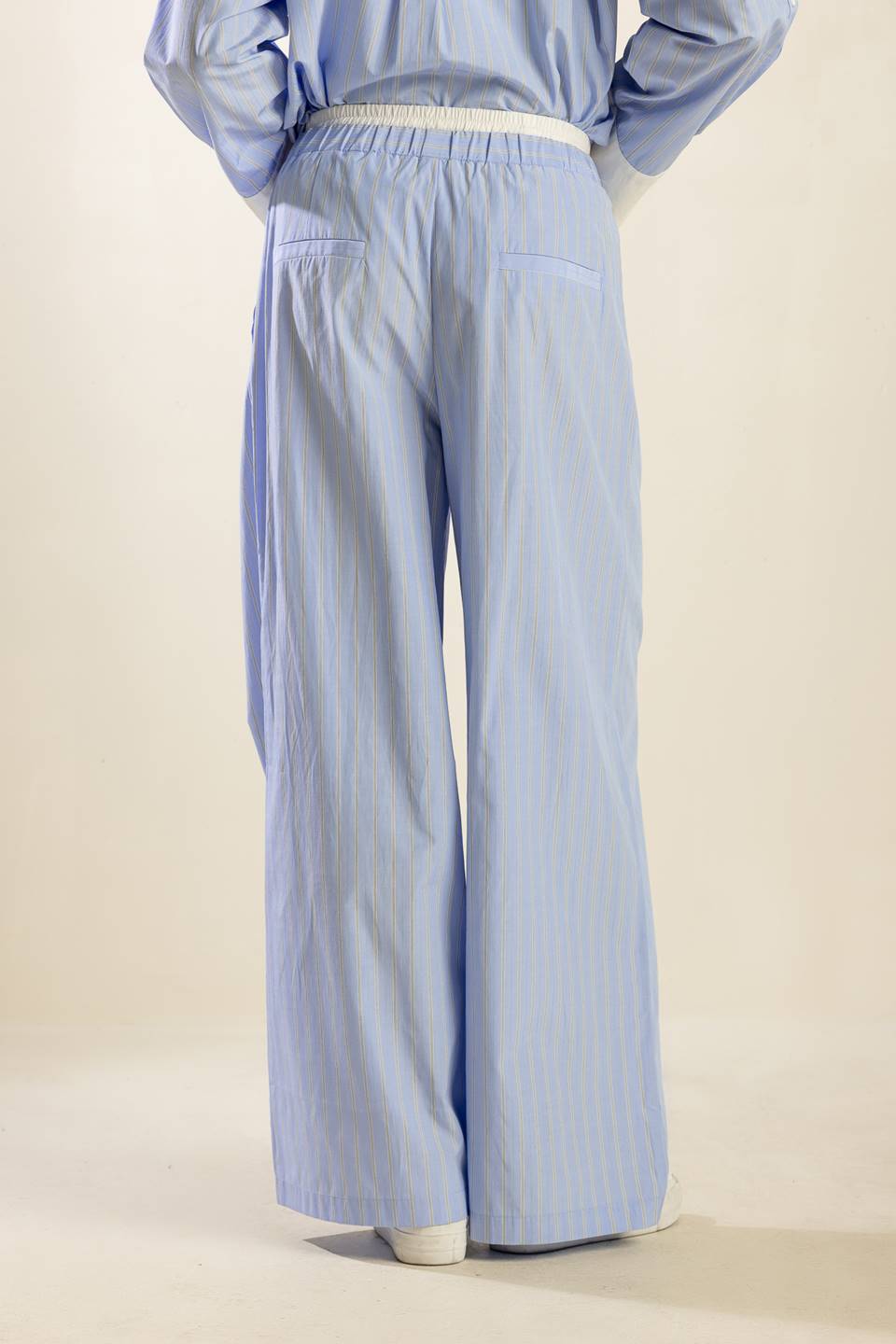 TANTOS RECUERDOS PANTALONES TEJIDOS