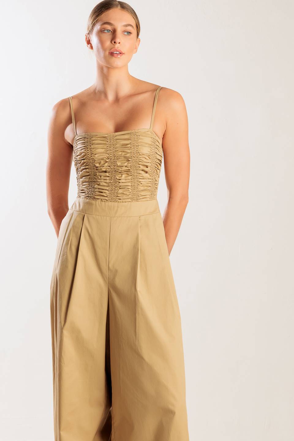 EASY TO LOVE WOVEN JUMPSUIT - MaraFormigone