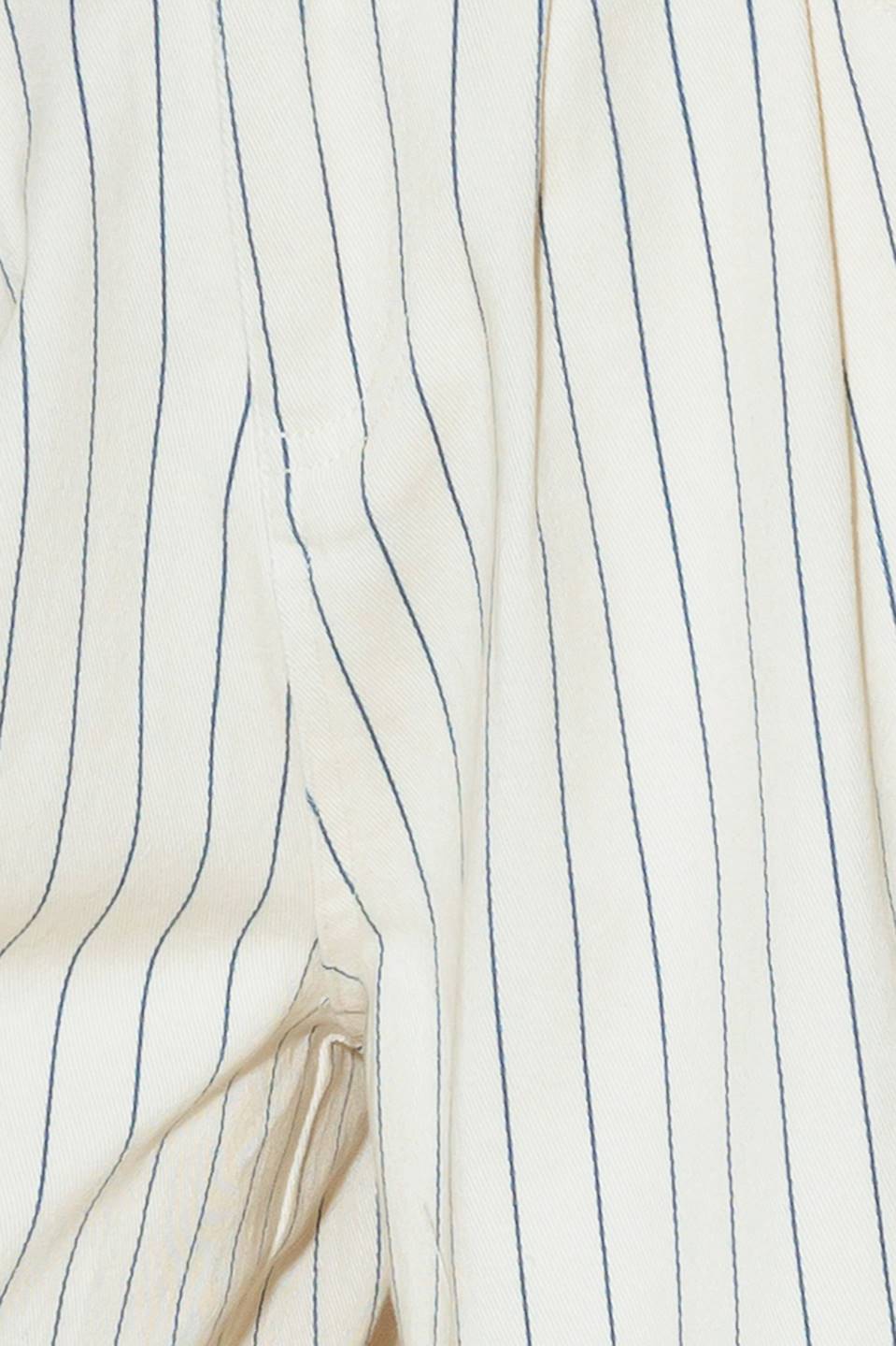 CALÇA DE TECIDO LISTRADO PARA IR AO CAFÉ