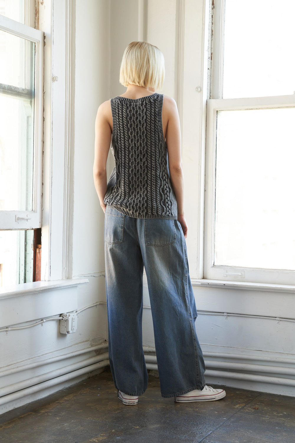 NUNCA ESQUEÇA A REGATA DE TRICÔ