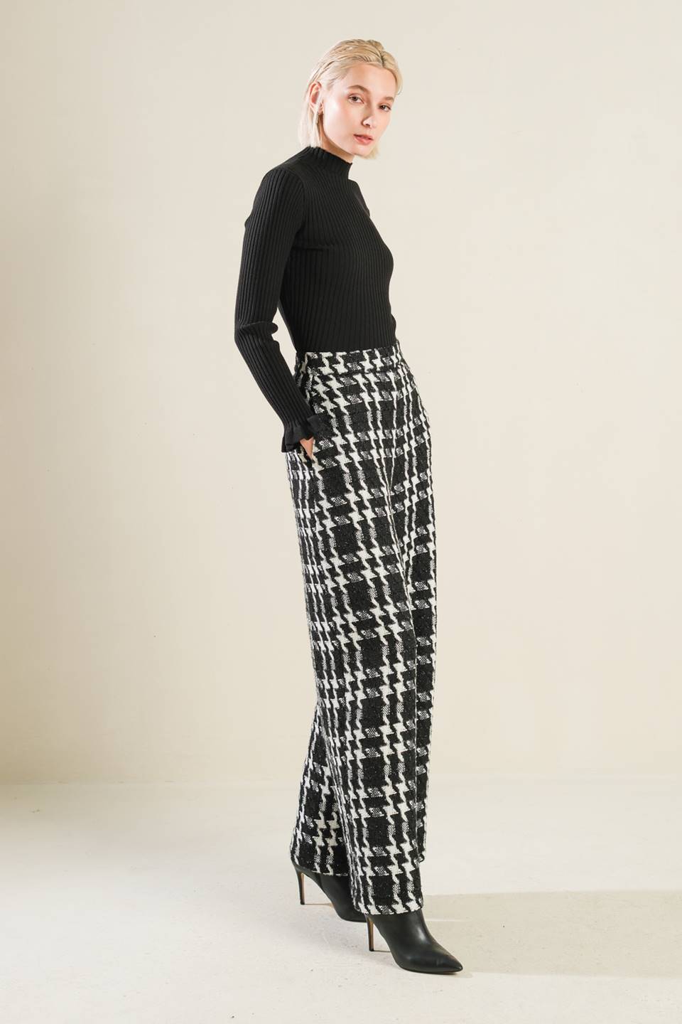 BLUSA DE MOLETOM "ME BEIJE DE MANHÃ"