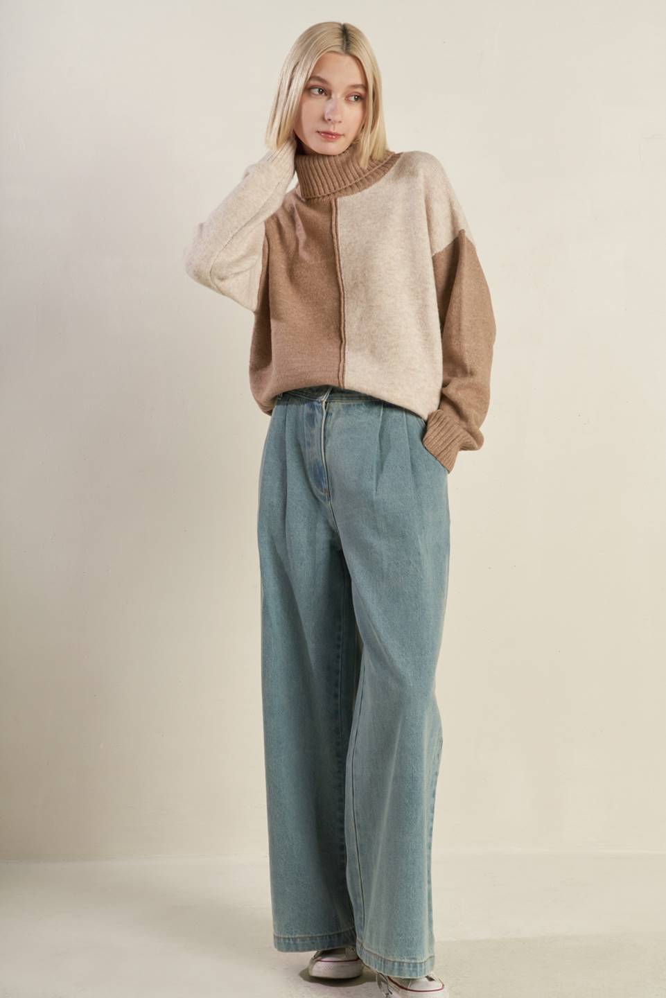 MIXED EMOTIONS COLORBLOCKED SWEATER TOP - MaraFormigone