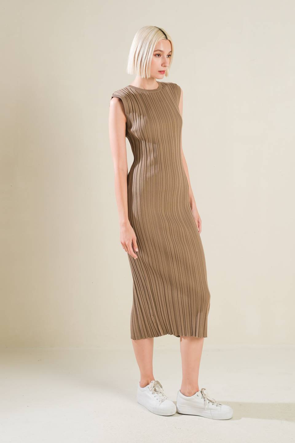 VESTIDO MIDI DE PRENDA STORY OF US