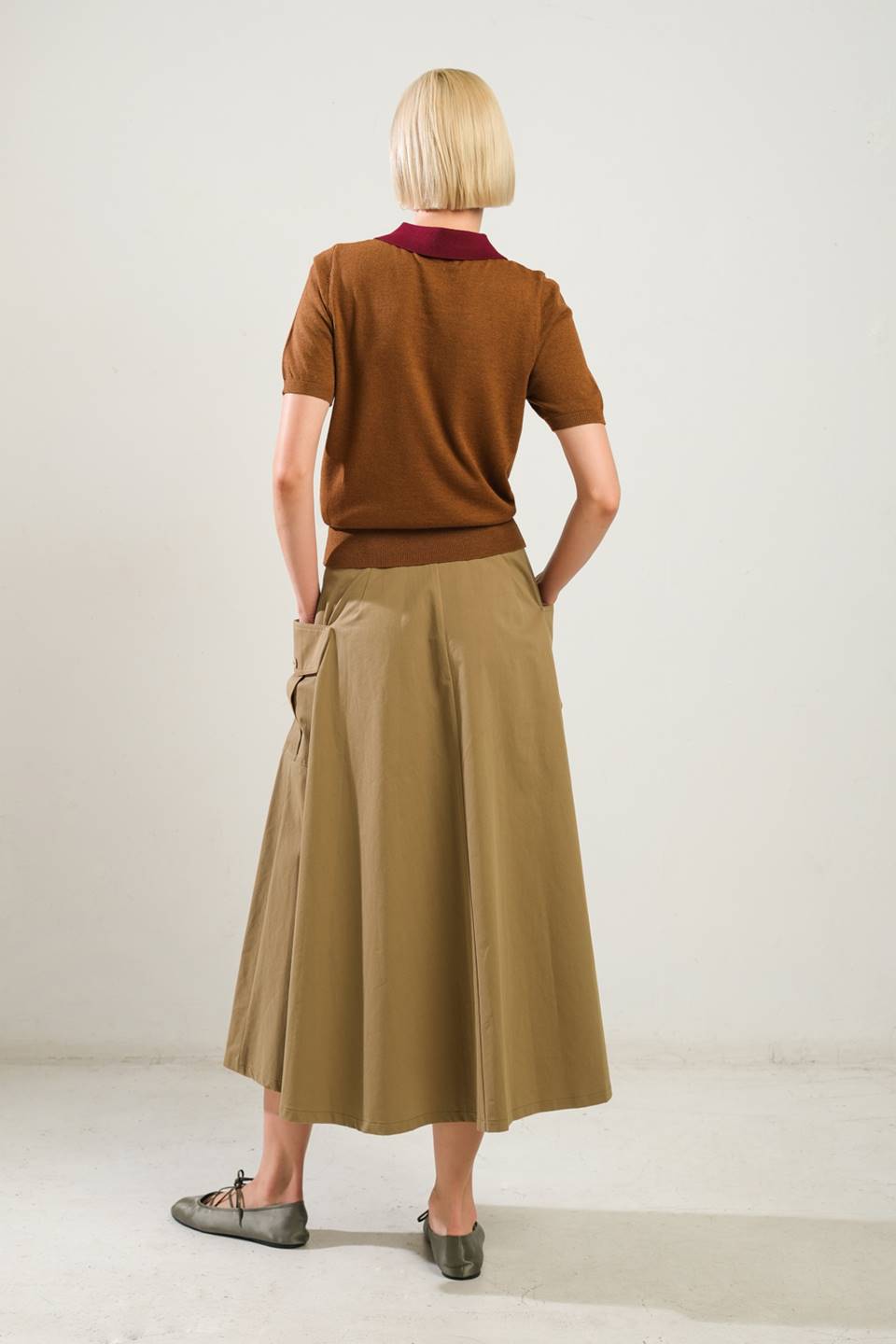 LOOK UP TO YOU SWEATER TOP - MaraFormigone