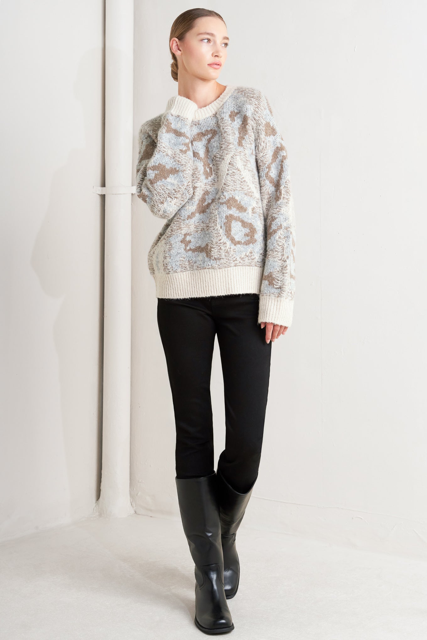 PROMINENT CHARM PULLOVER SWEATER TOP - MaraFormigone