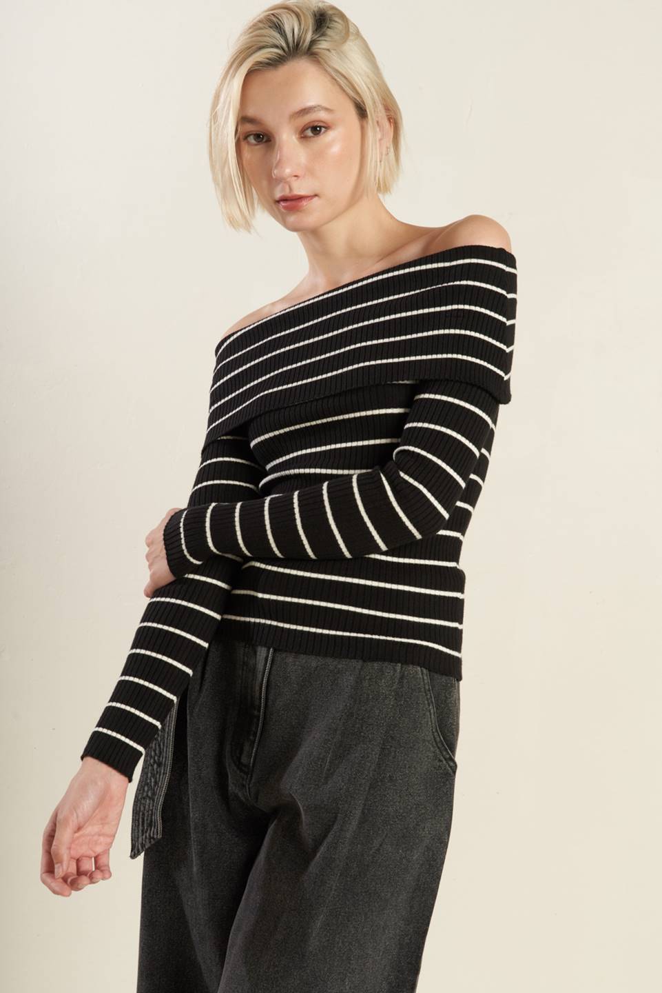 IN TOO DEEP SWEATER TOP - MaraFormigone