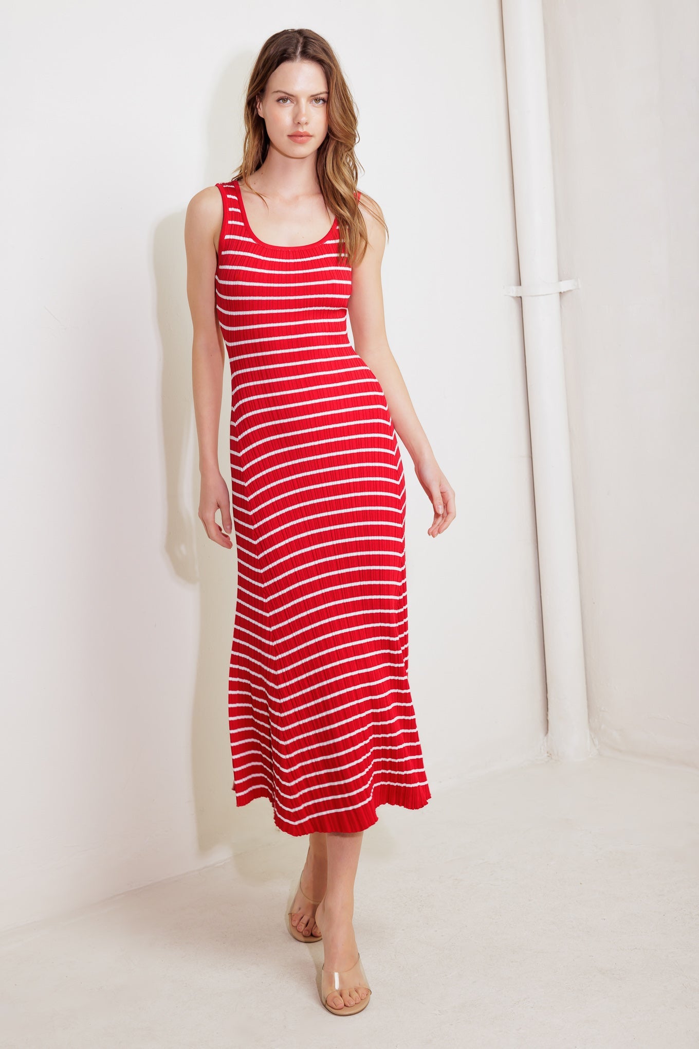 SOFT SIDE OF RED KNIT MIDI DRESS - MaraFormigone