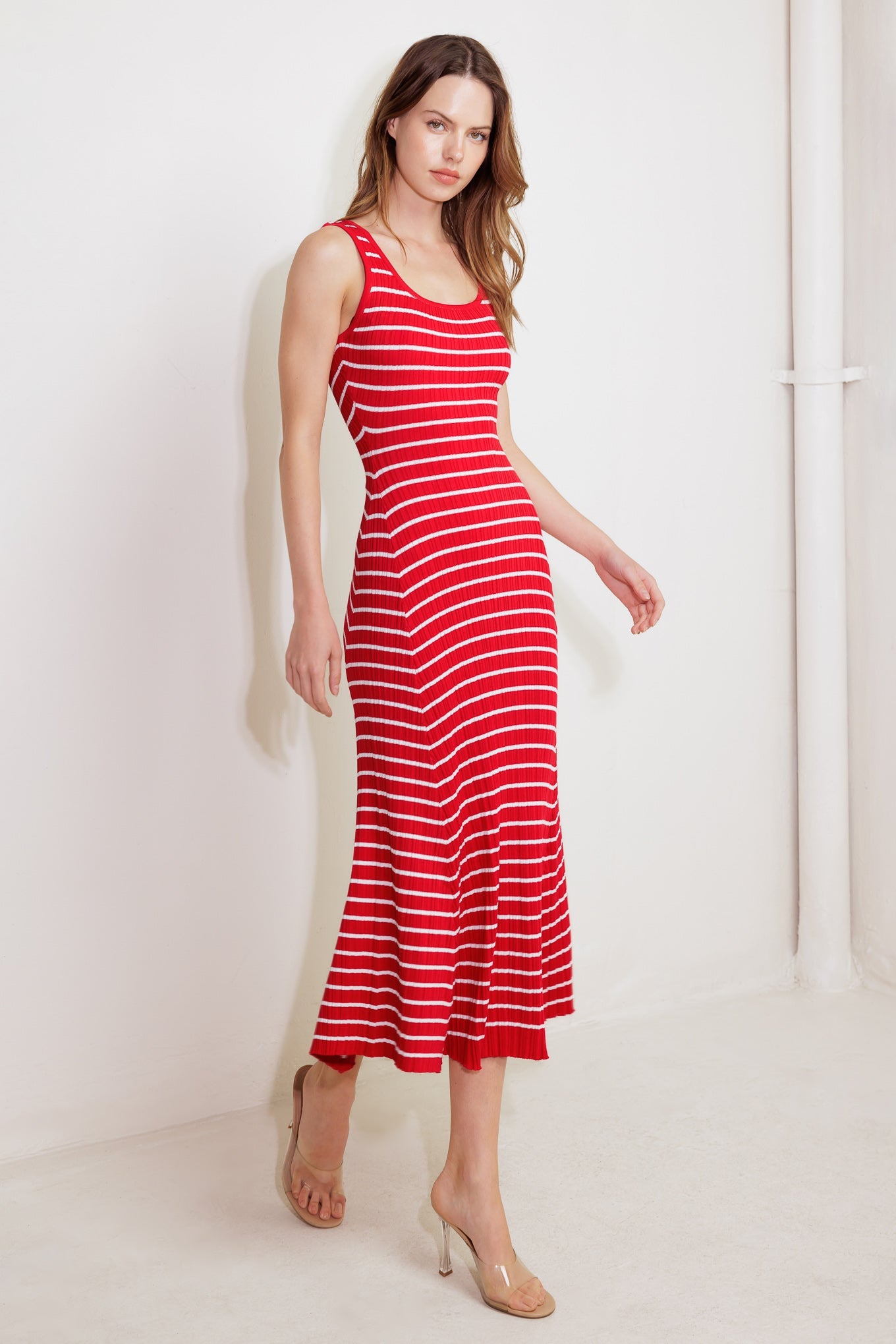 SOFT SIDE OF RED KNIT MIDI DRESS - MaraFormigone
