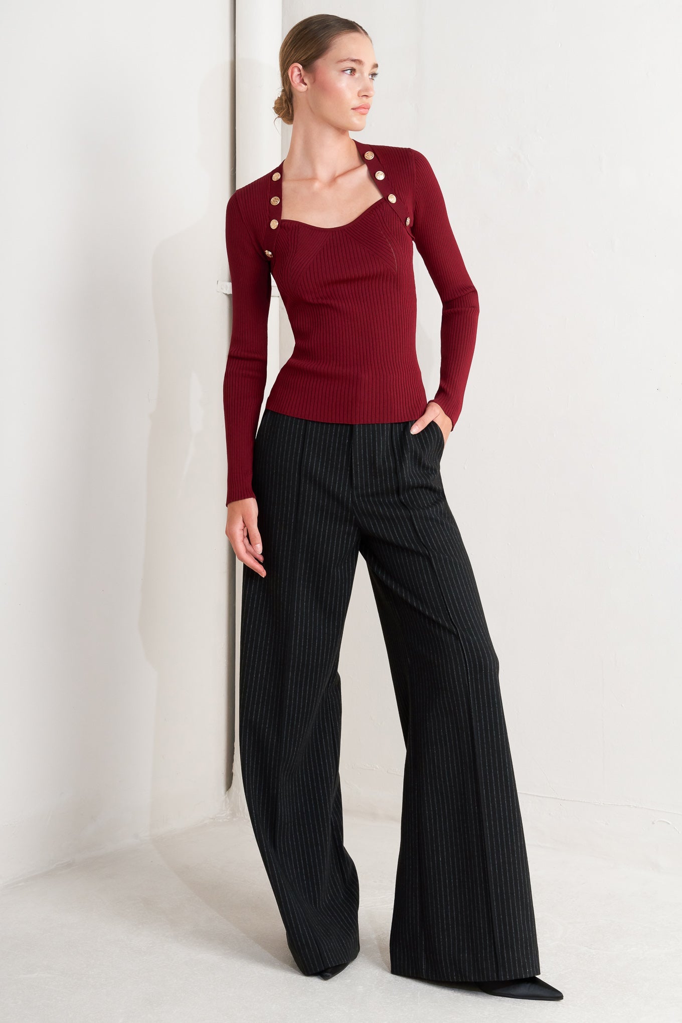 Suéter burdeos Modern Hero