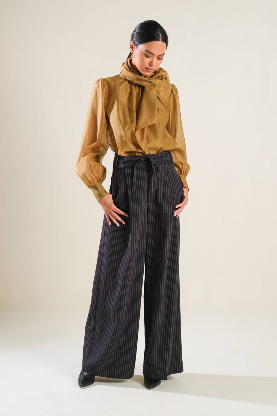 ON THIS DAY ORGANZA TOP - MaraFormigone