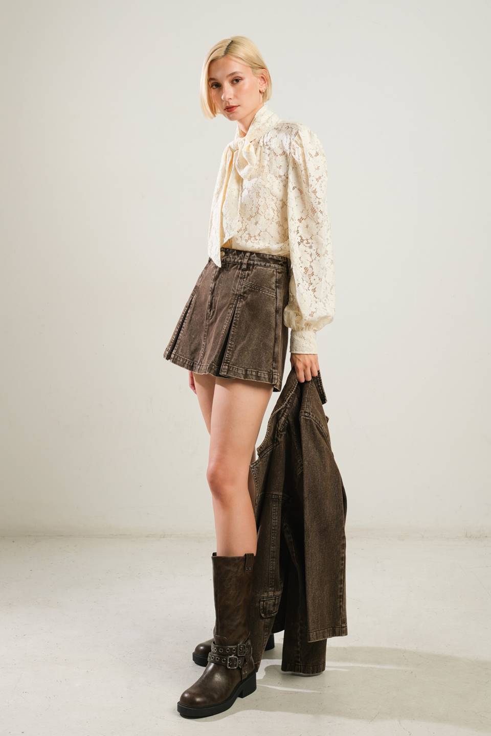 TOP DE ENCAJE TEJIDO PRINCESA PATRIÓTICA