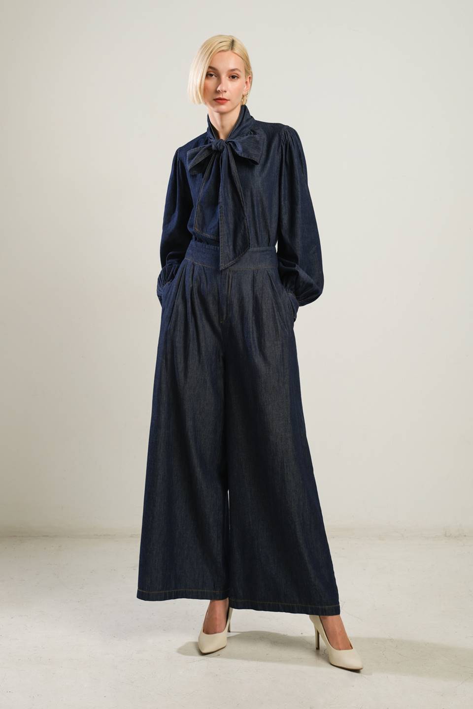 Ali na minha mente, blusa de chambray