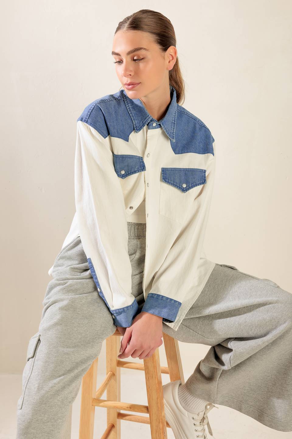 CAMISA DE TEJIDO Y MEZCLILLA "SIGUE ADELANTE"