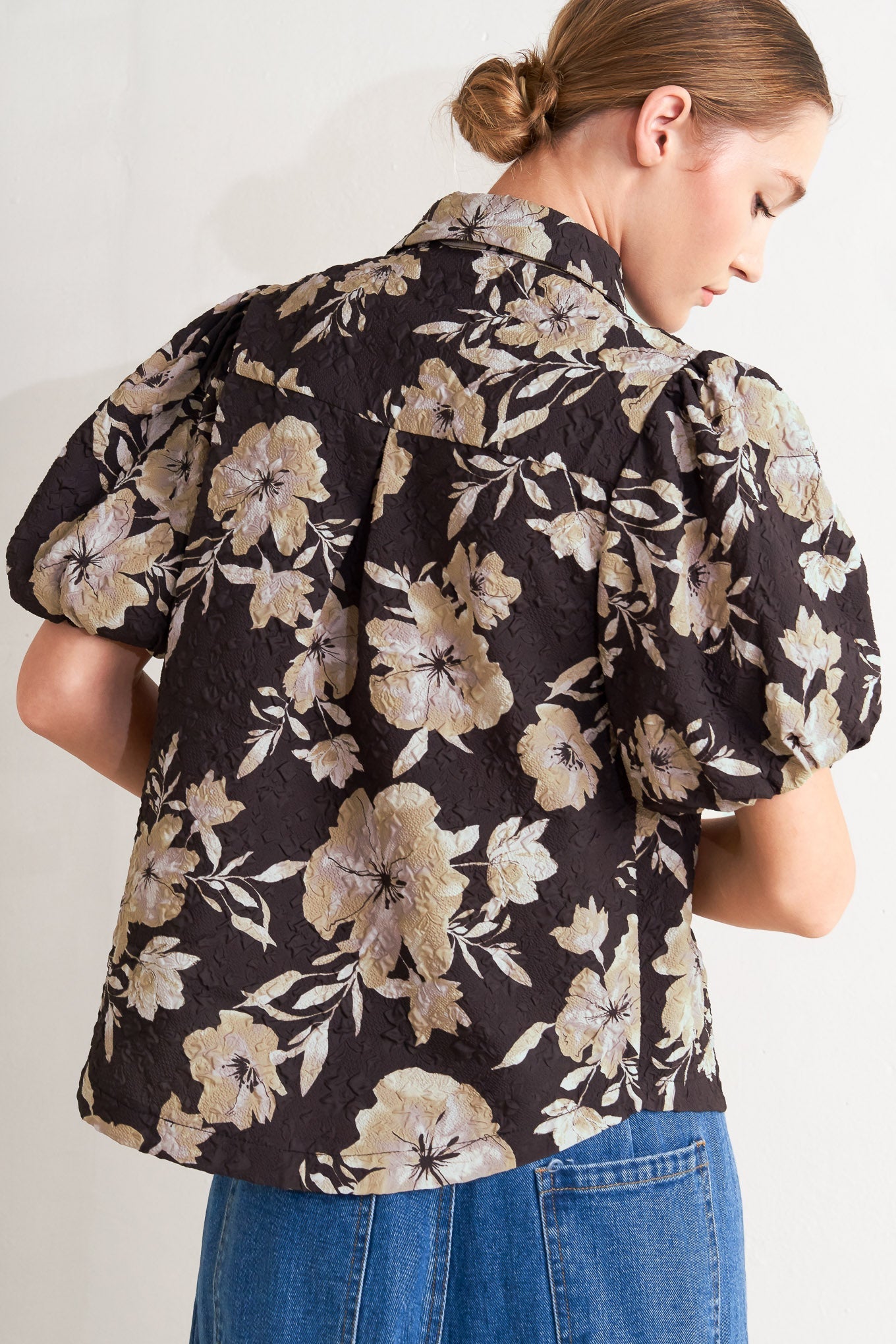 TOP TEJIDO DE PRESENCIA ELEGANTE