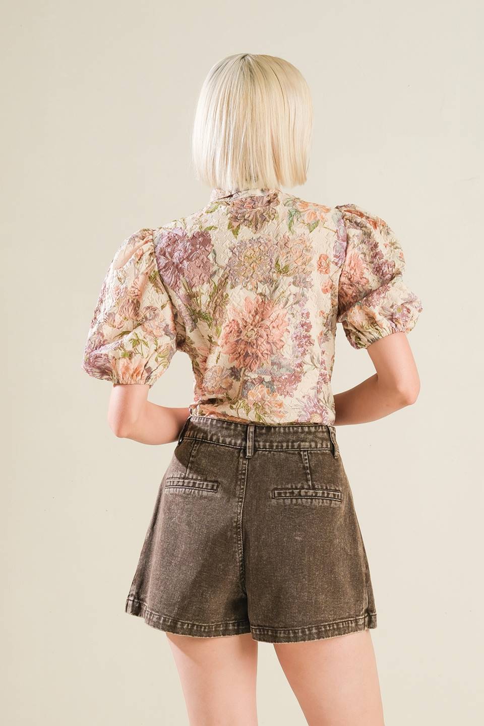 SLEEK SIMPLICITY WOVEN TOP - MaraFormigone