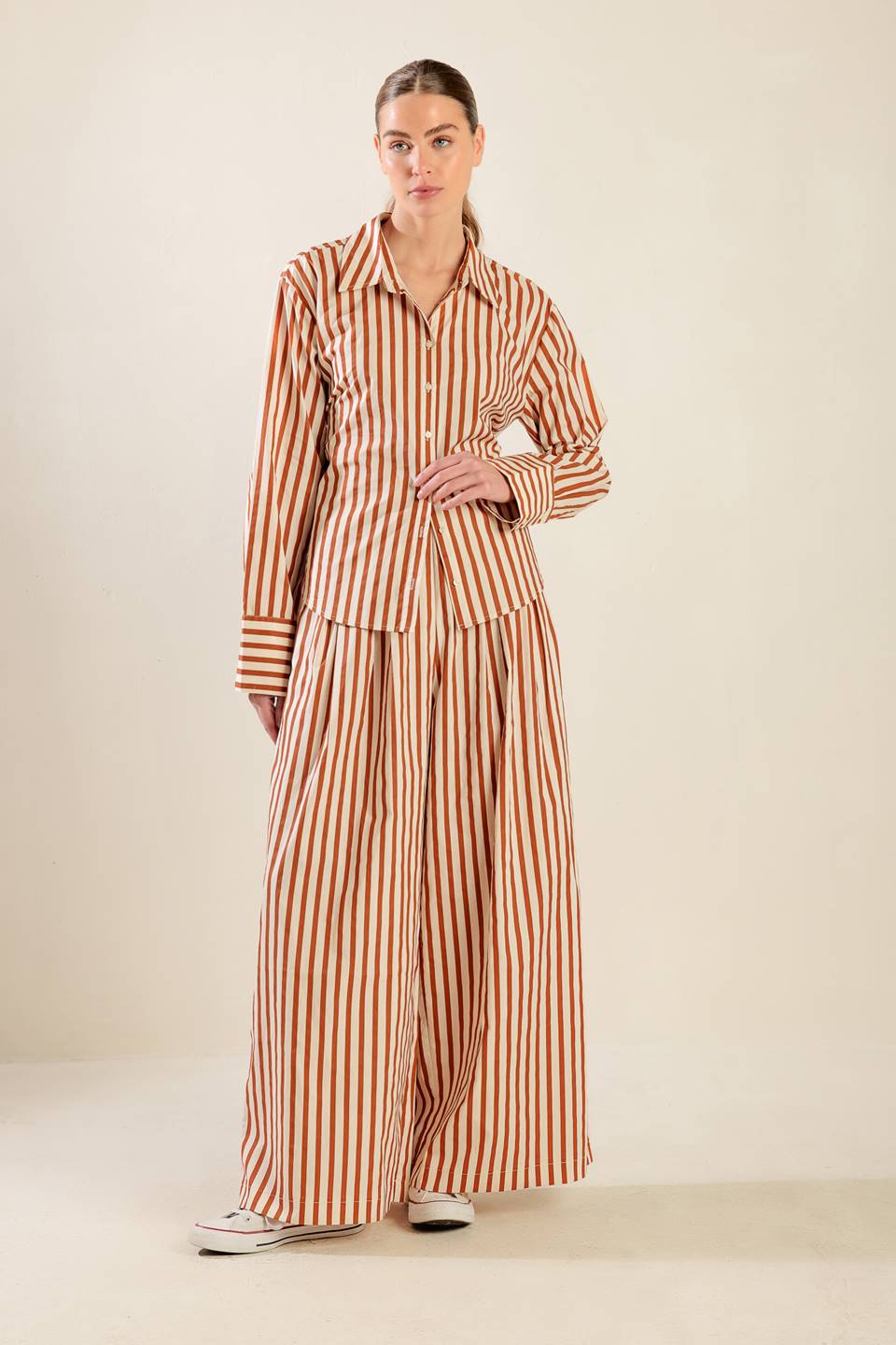 PEDAÇOS DO MEU CORAÇÃO BLUSA Tecida