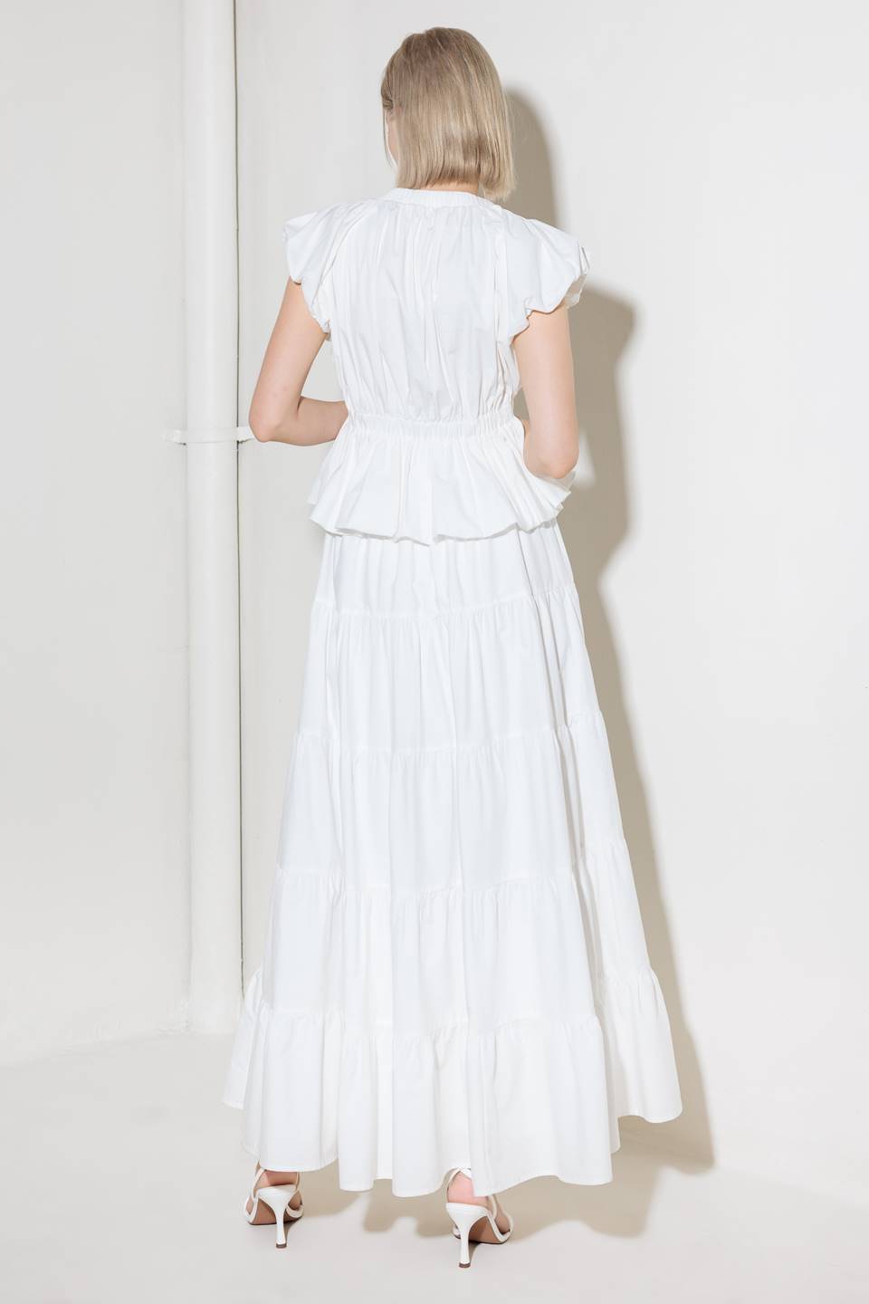 SLOW DOWN IN WHITE WOVEN TOP - MaraFormigone