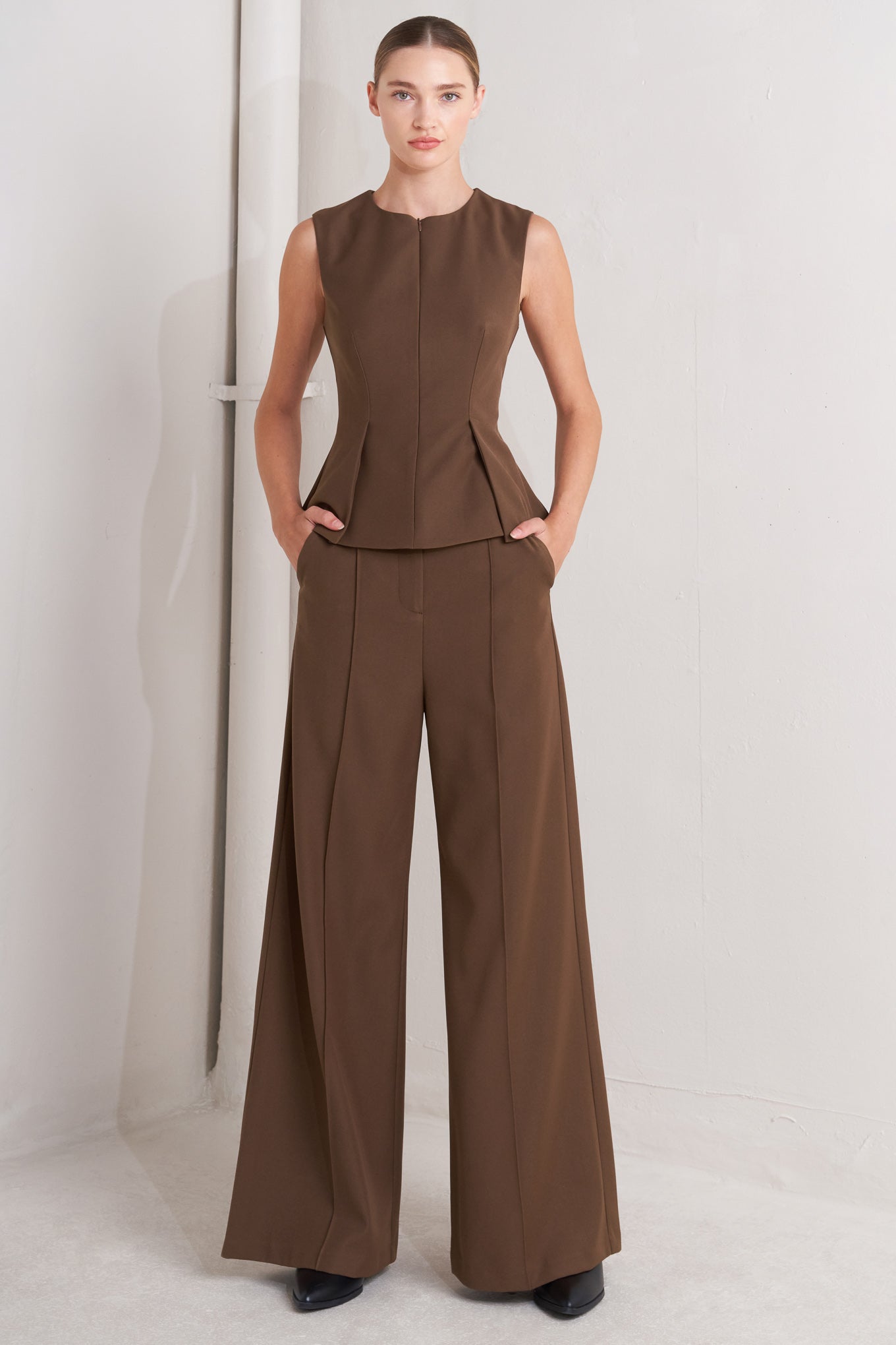 BLUSA MARROM TECIDA MONDAY FLOW