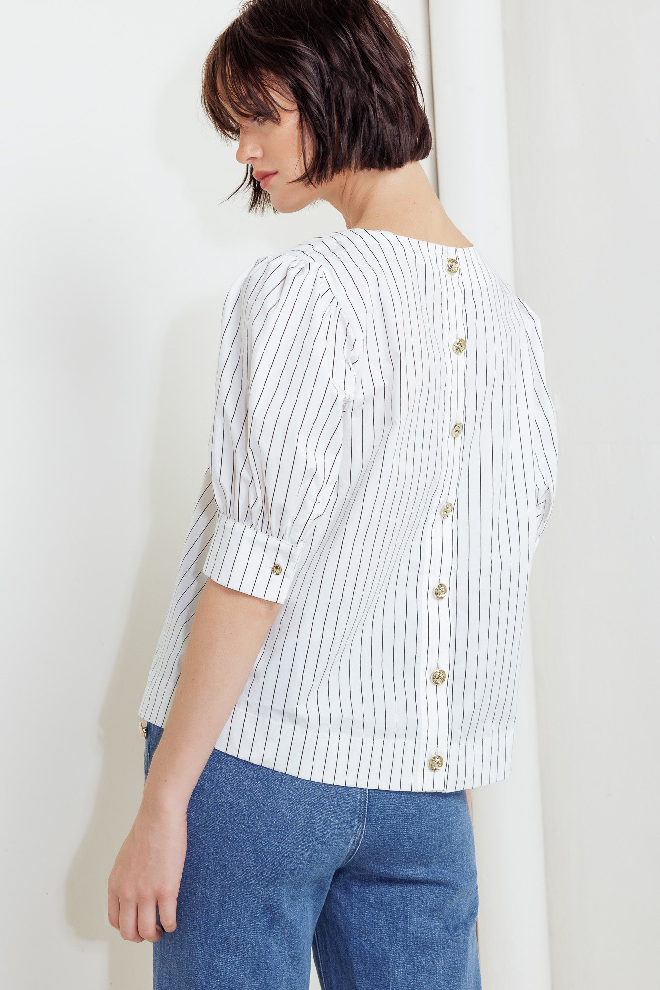 COCOON HOUR WHITE WOVEN TOP - MaraFormigone