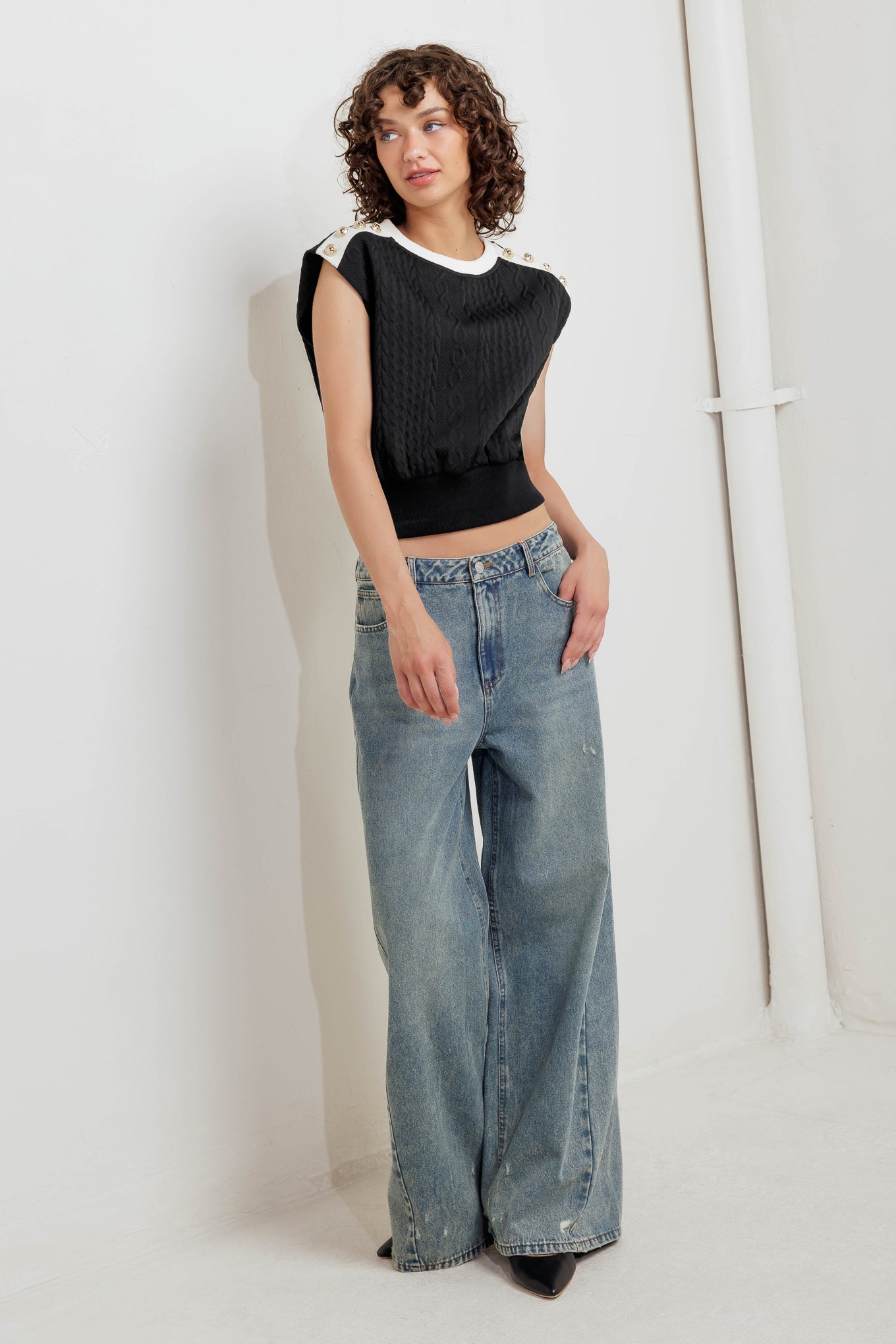 TOP DE PUNTO CON ESTILO ROMÁNTICO URBANO