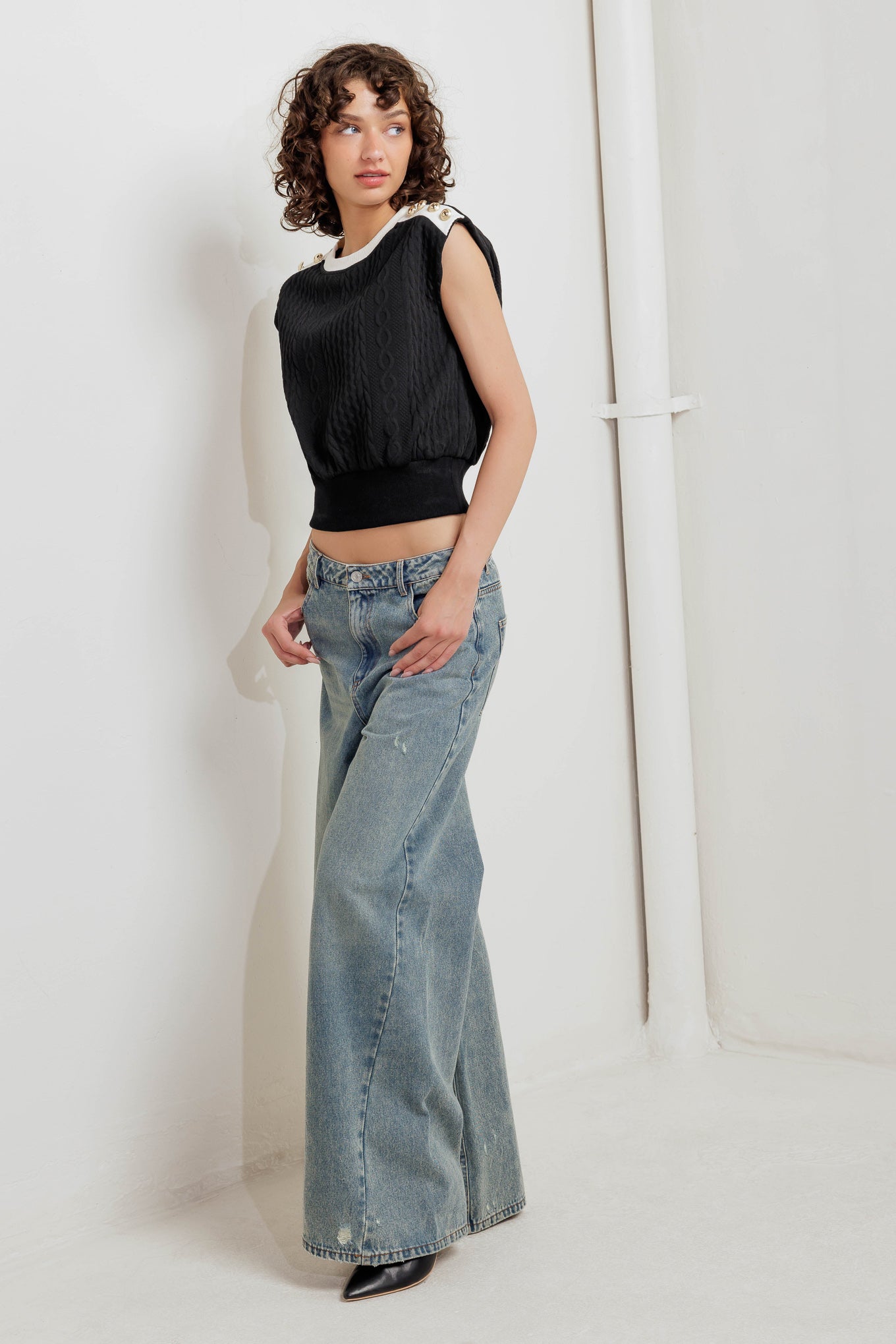 TOP DE PUNTO CON ESTILO ROMÁNTICO URBANO