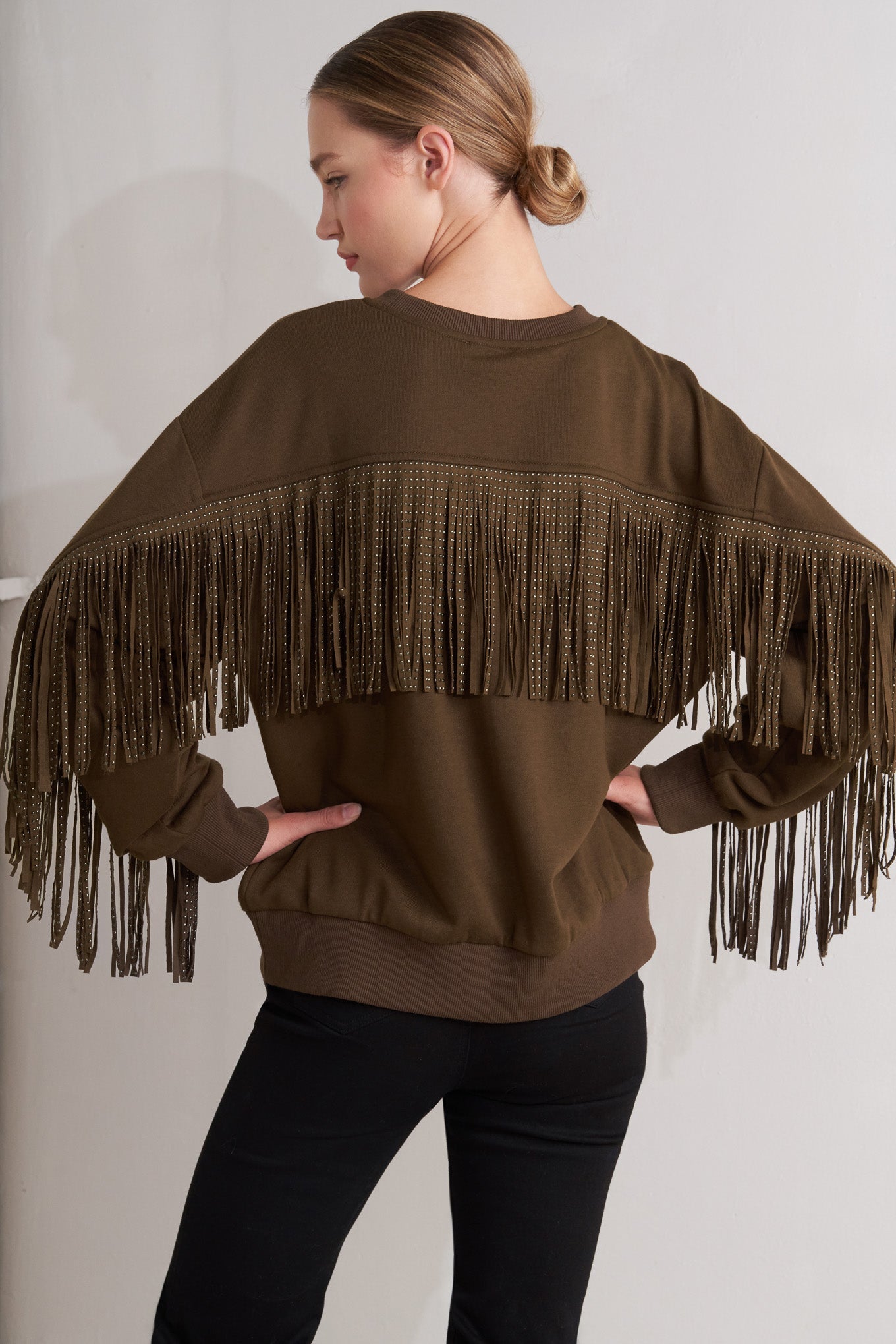 FRINGE CITY PULLOVER KNIT TOP - MaraFormigone