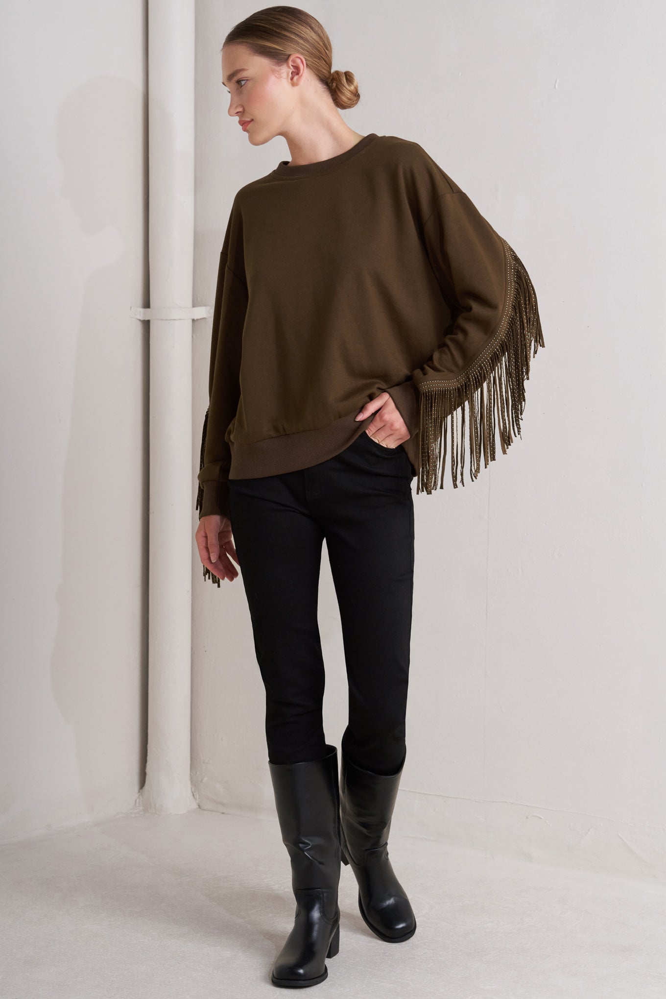FRINGE CITY PULLOVER KNIT TOP - MaraFormigone