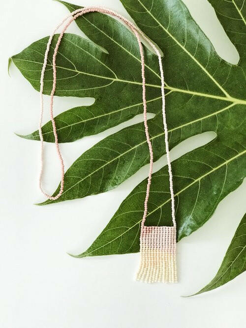 Gradient Necklace.