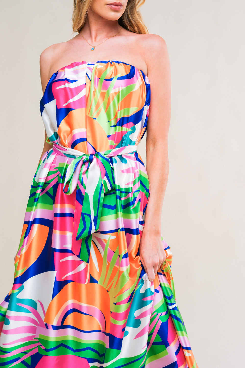 SUMMERY INCLINATION WOVEN MIDI DRESS - MaraFormigone