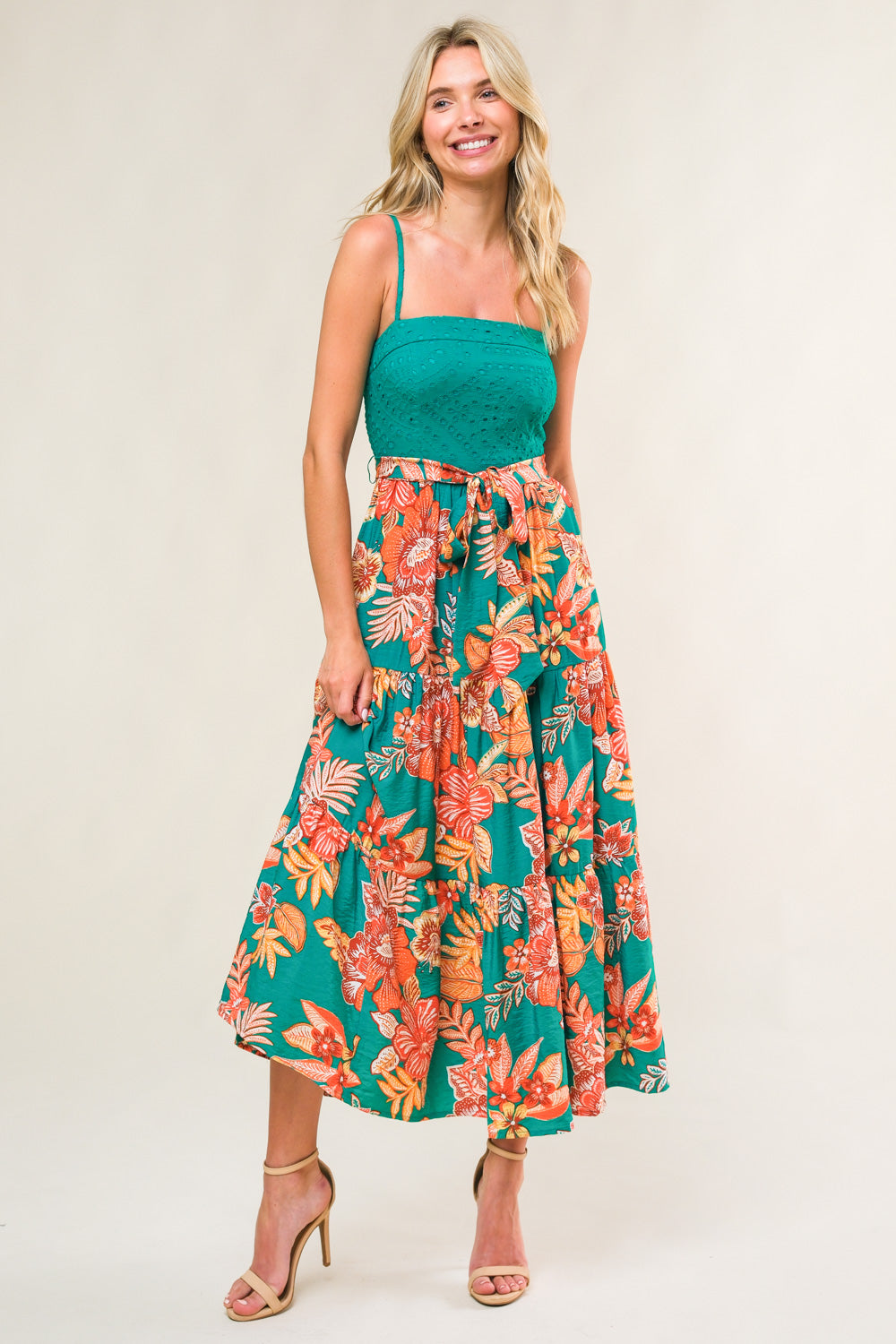 VESTIDO MIDI EVERMORE ELEGANCE TECIDO