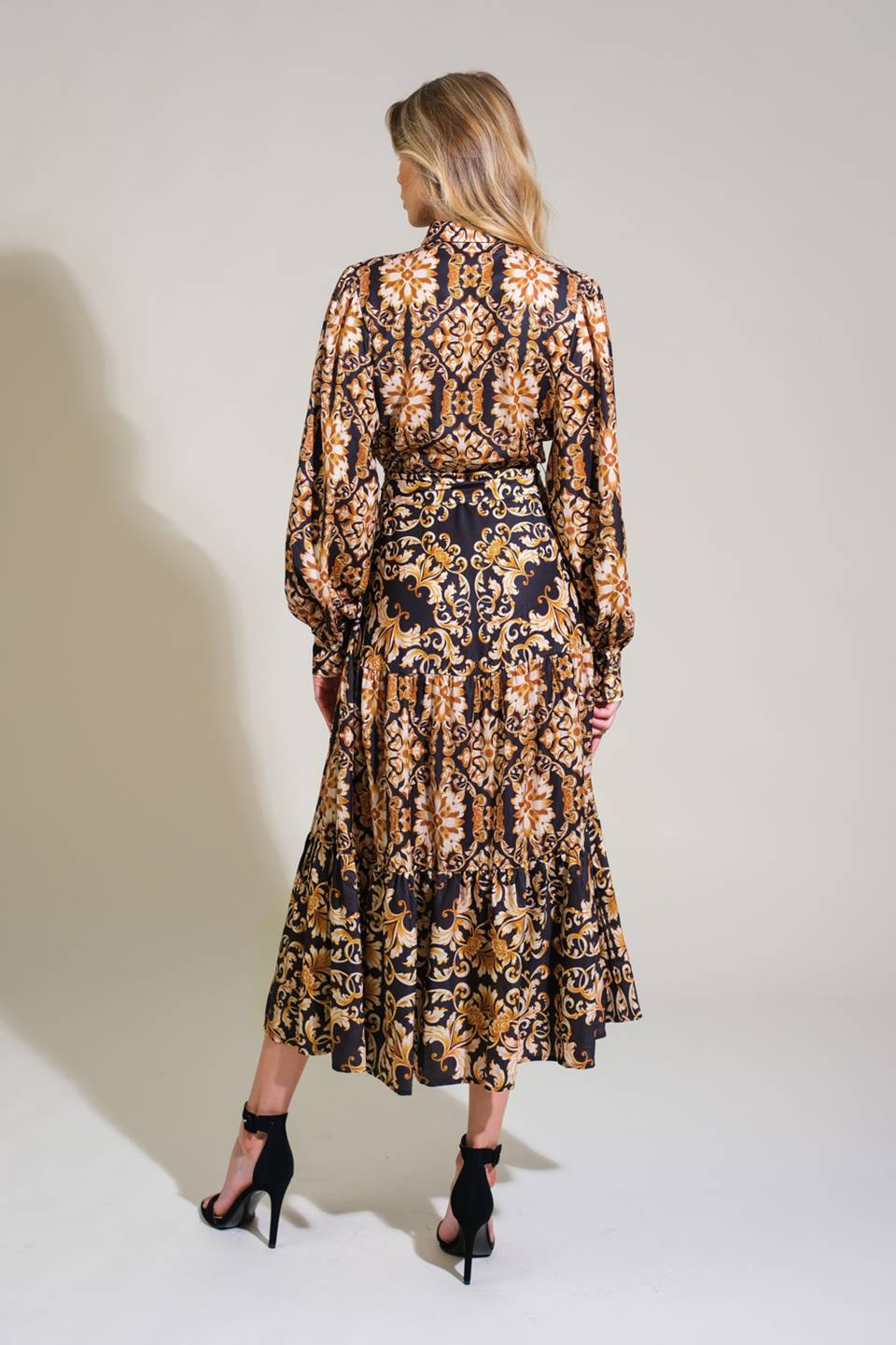 VESTIDO MIDI CELESTIAL BEAUTY TECIDO