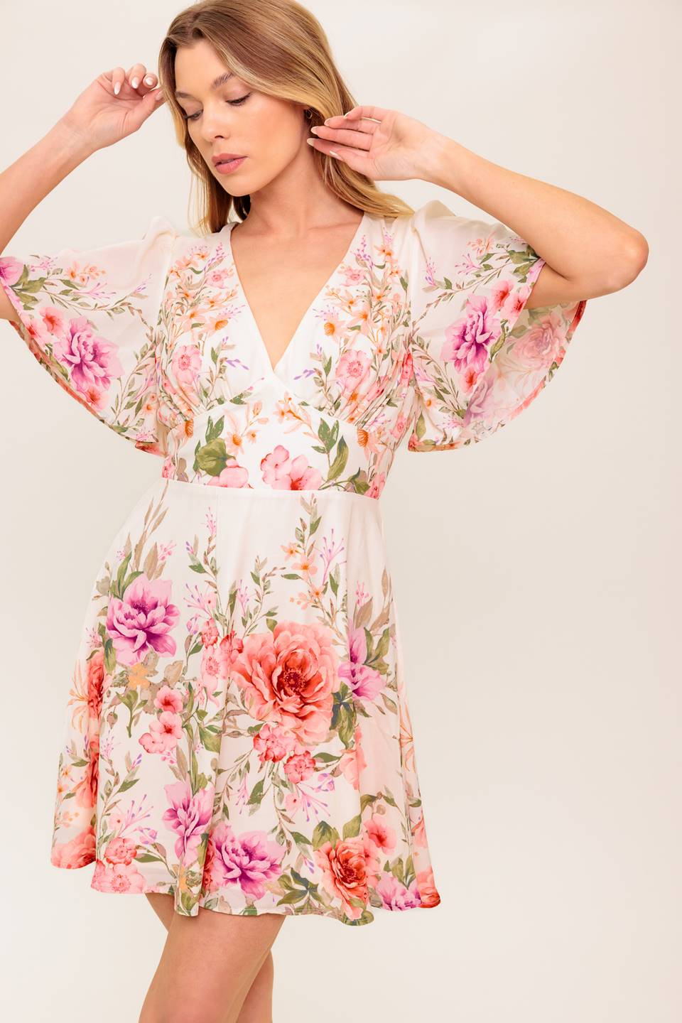 THE WORLD AWAITS LIGHT PINK WOVEN MINI DRESS - MaraFormigone