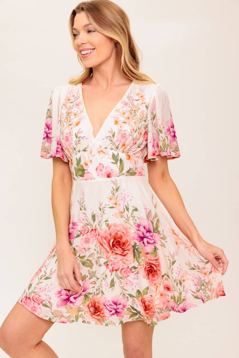 THE WORLD AWAITS LIGHT PINK WOVEN MINI DRESS - MaraFormigone