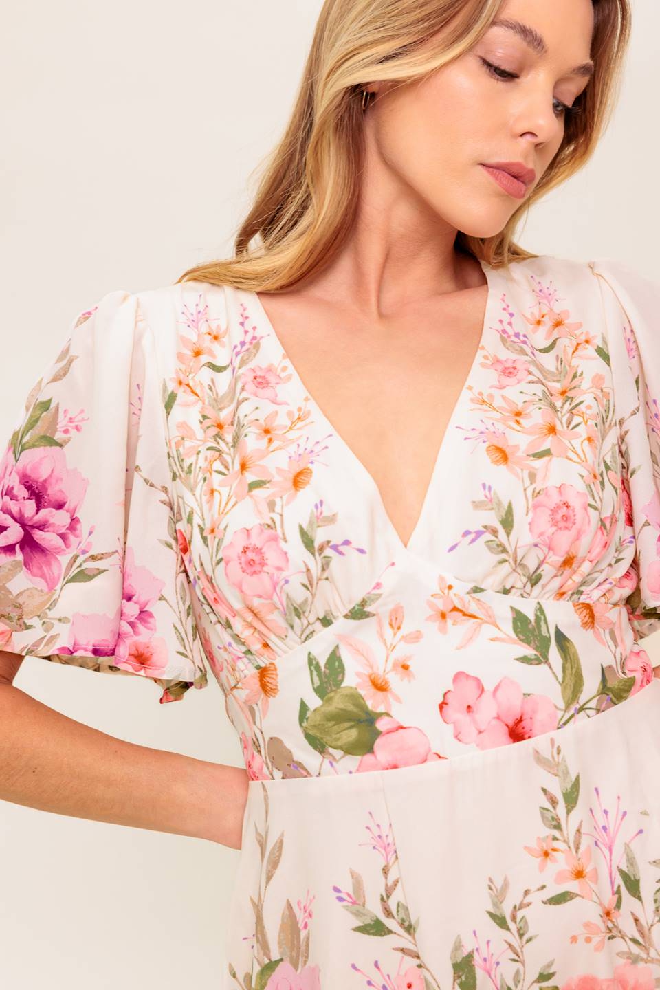 THE WORLD AWAITS LIGHT PINK WOVEN MINI DRESS - MaraFormigone